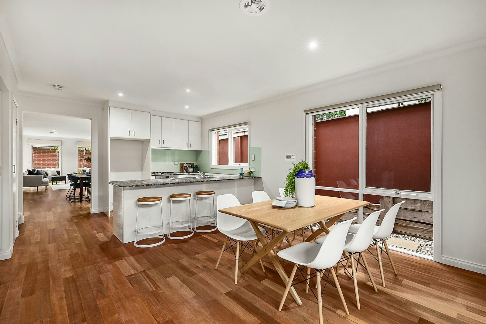 8/1203 Burke Road, Kew, VIC