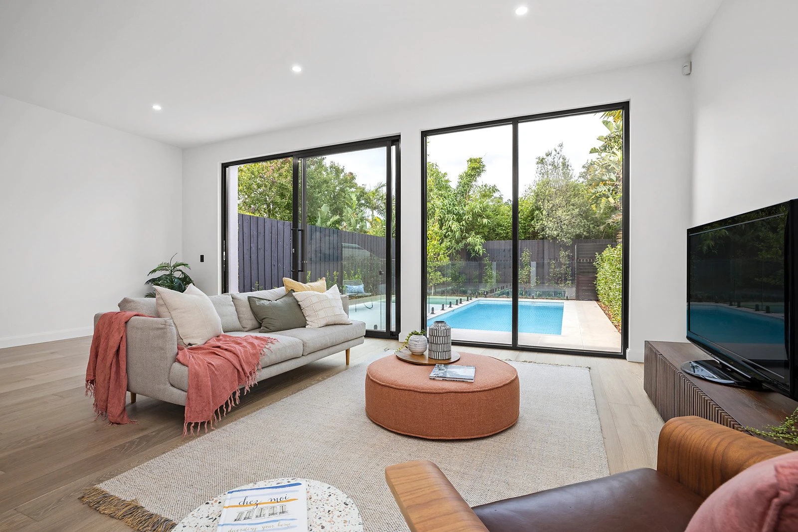 27b Edro Avenue, Brighton East, VIC