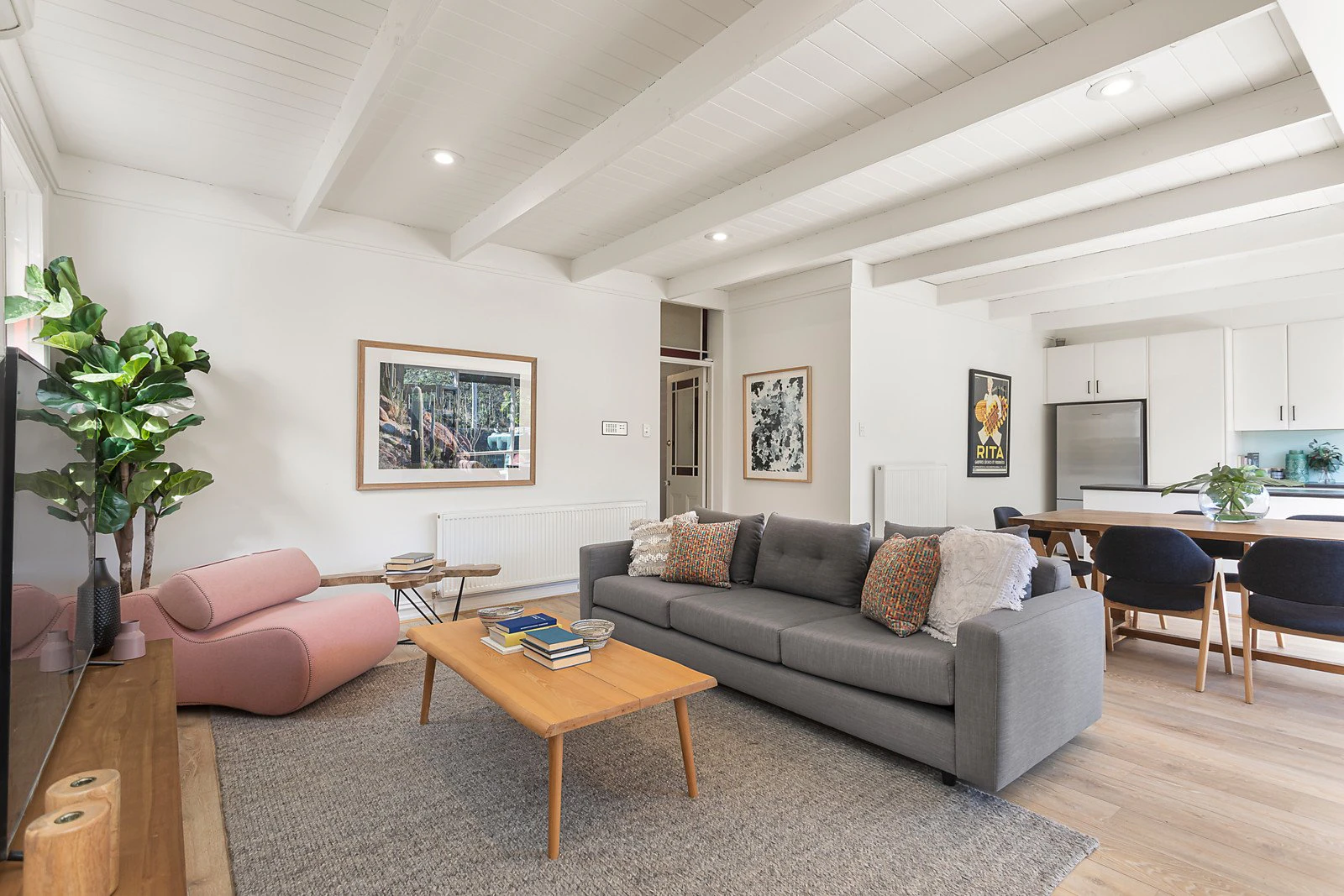 7 Loch Street, St Kilda West, VIC