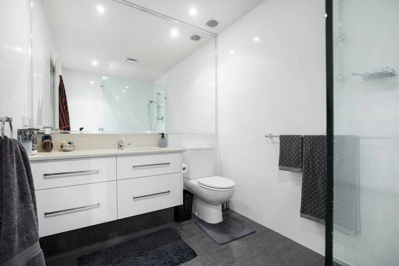 15/14 Tanti Avenue, Mornington, VIC