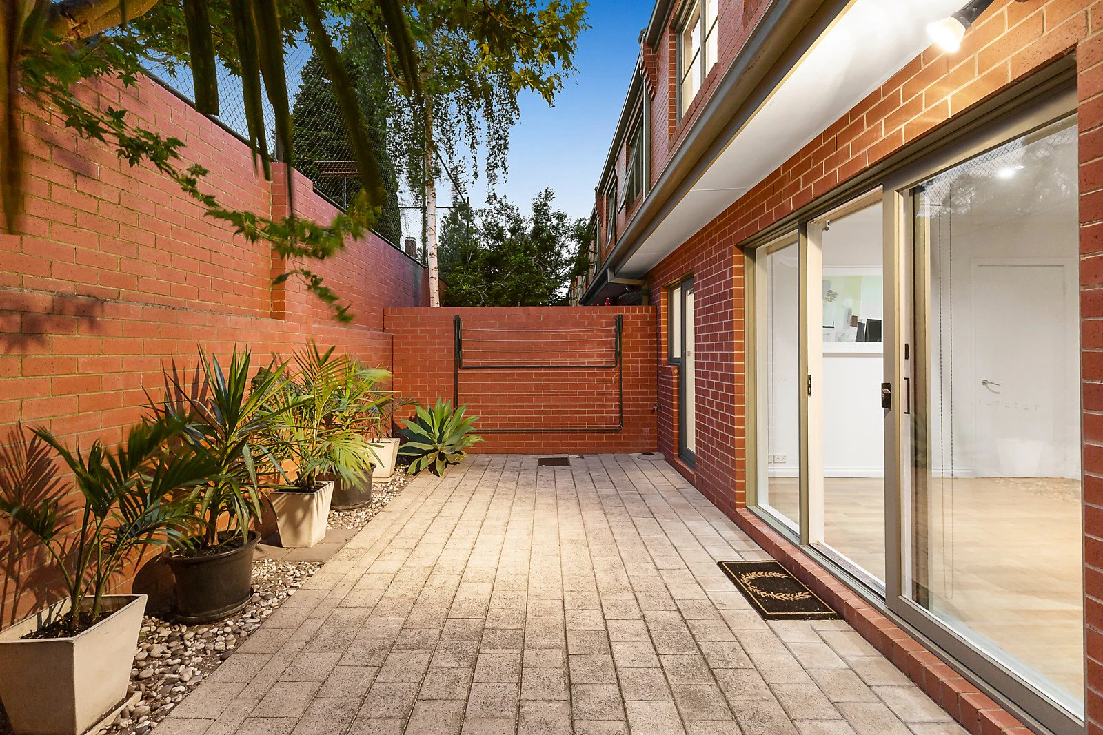 8/1203 Burke Road, Kew, VIC