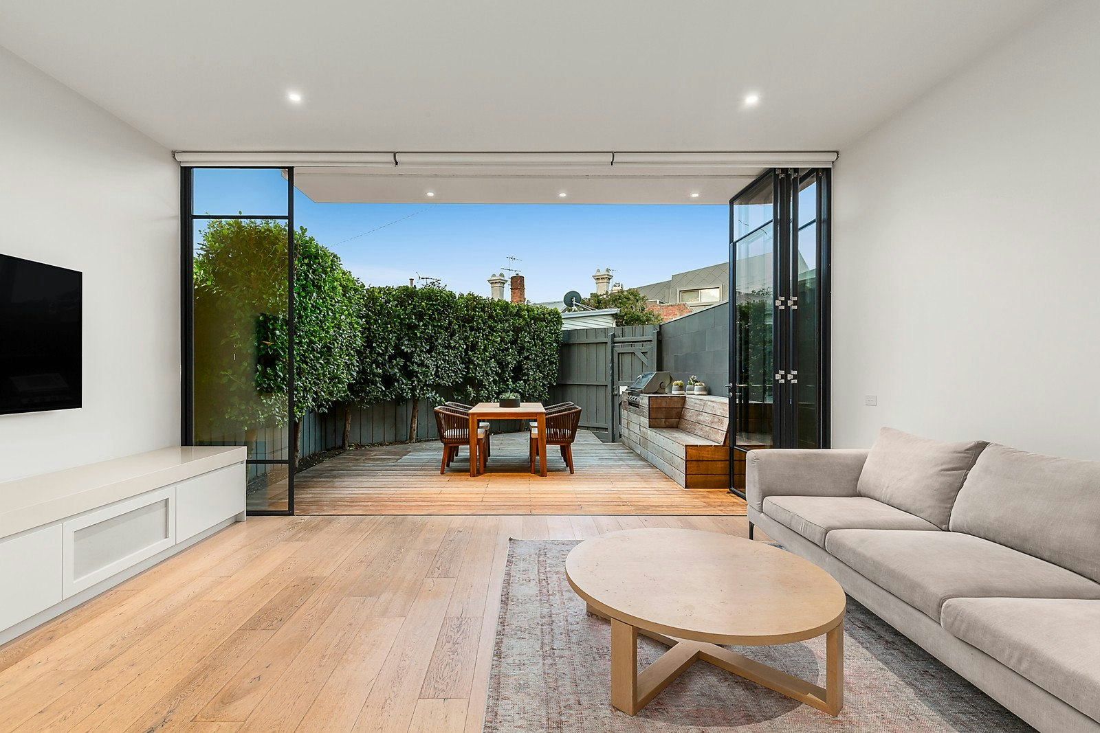 3 Barrett Street, Albert Park, VIC