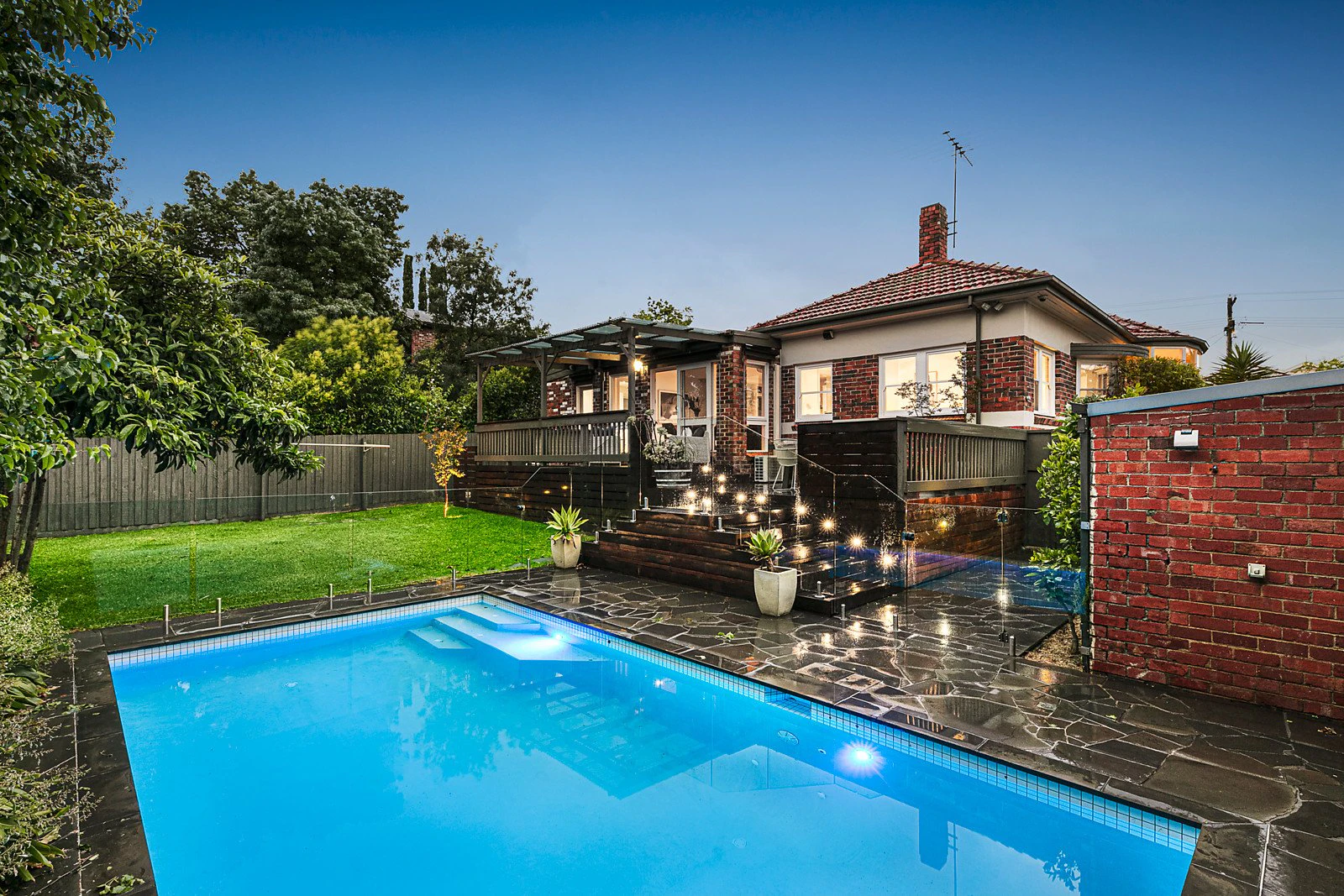 32 Munro Avenue, Ashburton, VIC