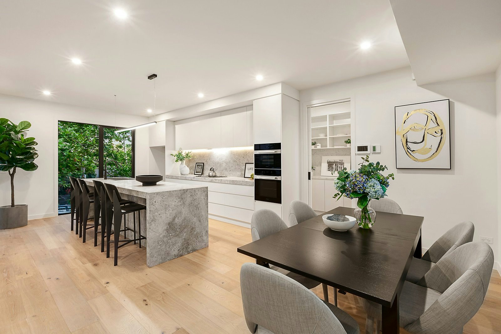 75 MacGregor Street, Malvern East, VIC