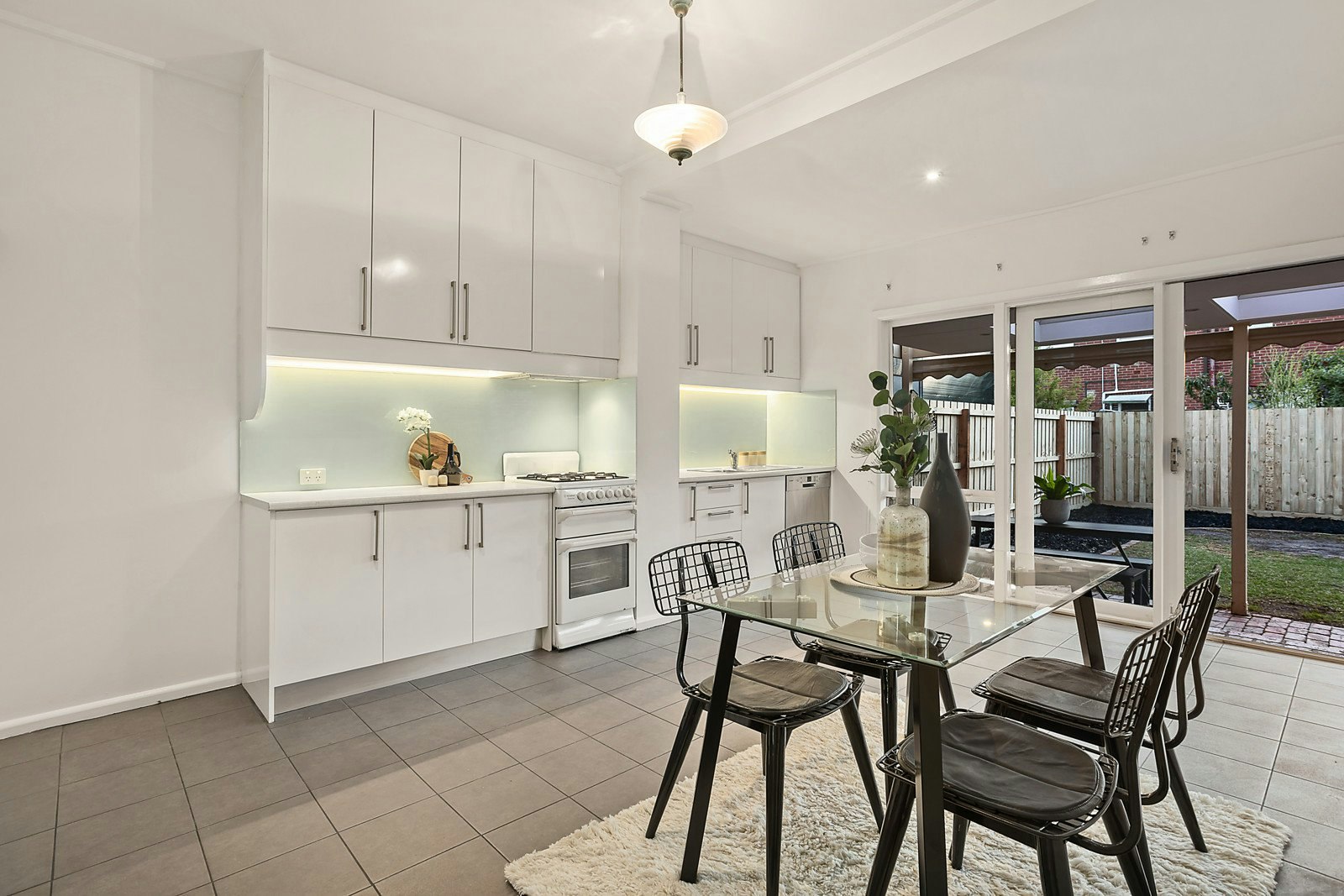 11 Griffin Crescent, Port Melbourne, VIC