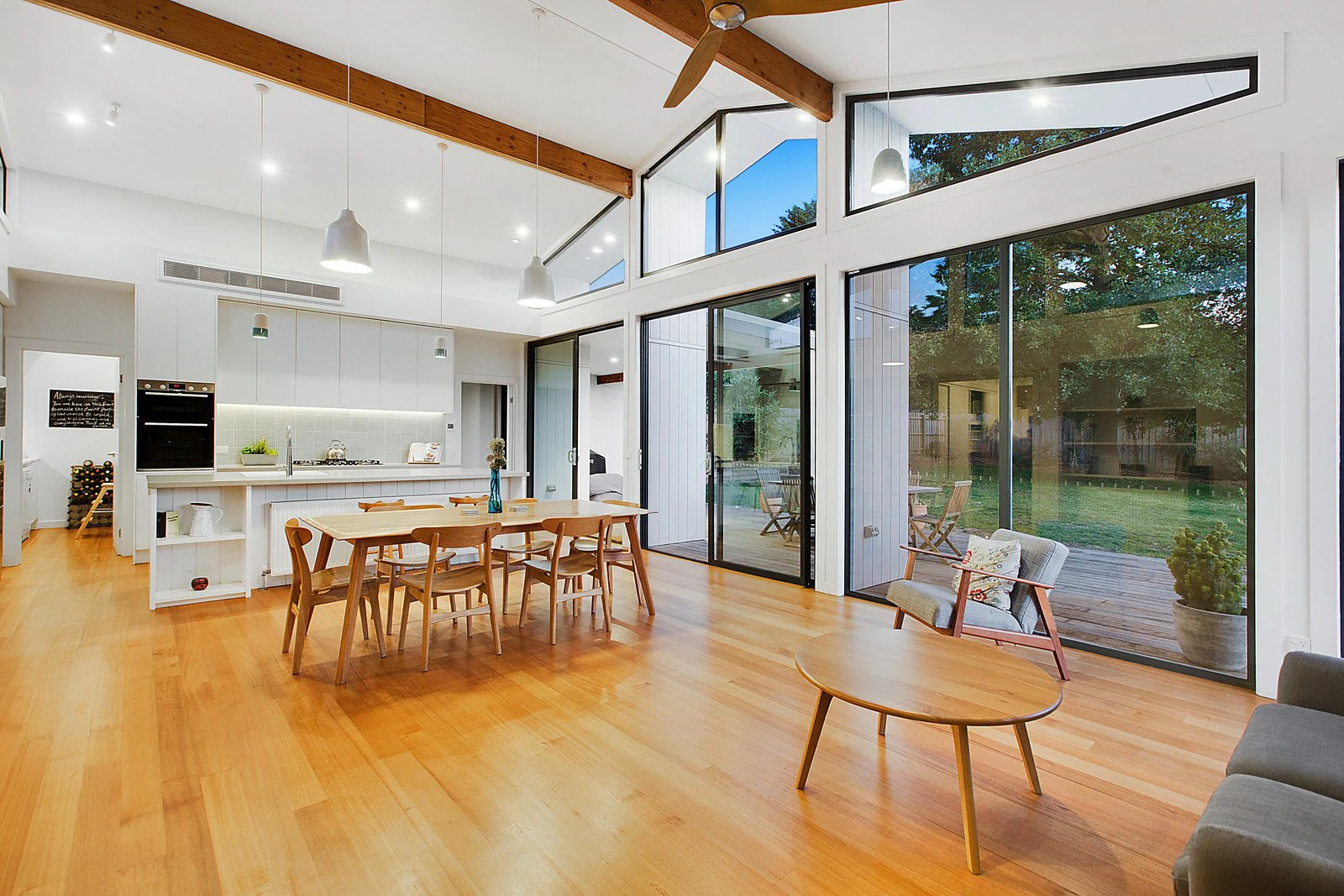 20 Mohilla Street, Mount Eliza, VIC