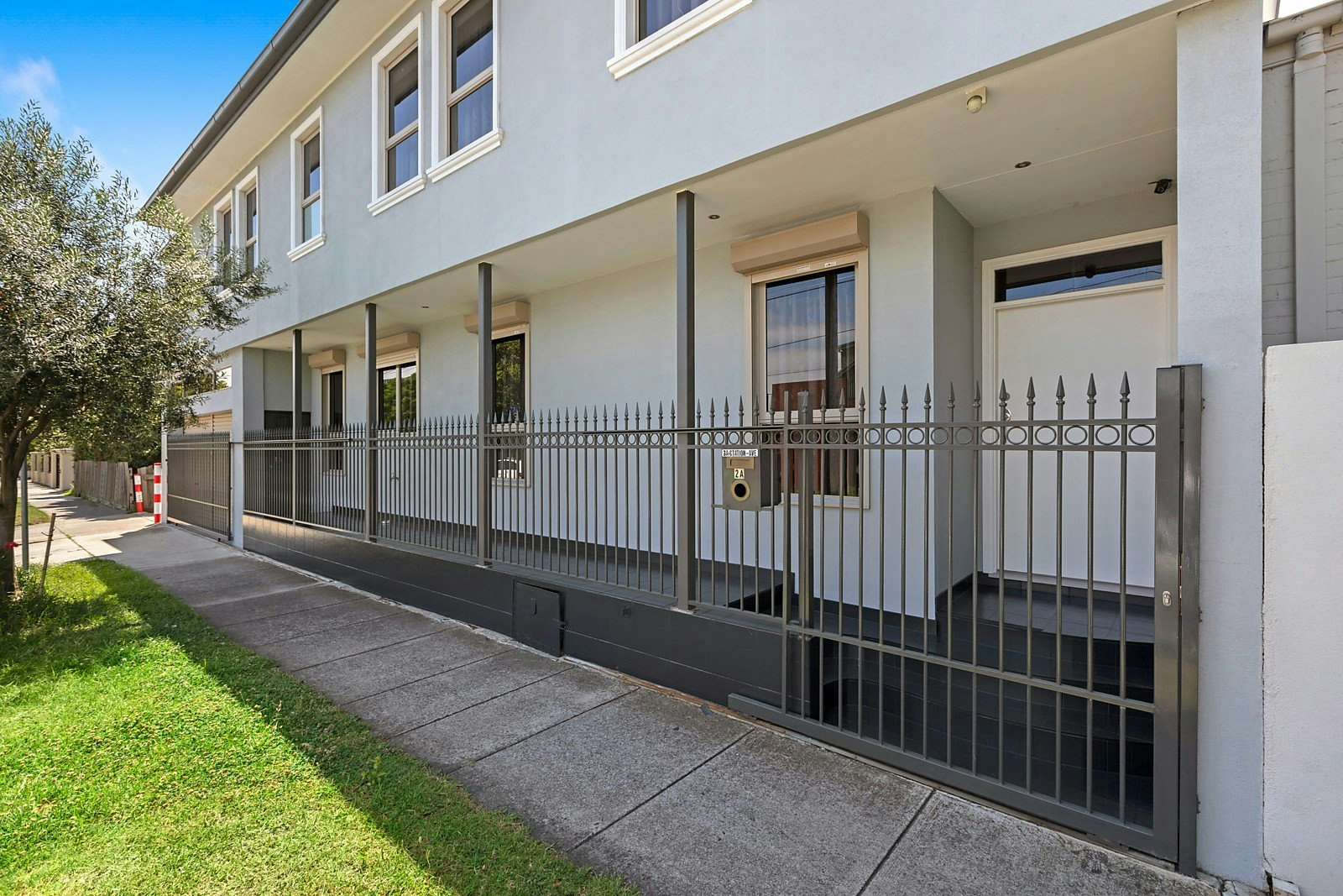 2A Station Avenue, Mckinnon, VIC