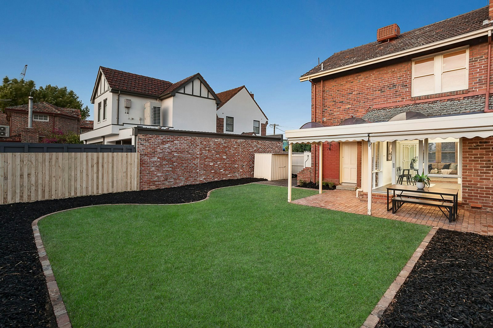 11 Griffin Crescent, Port Melbourne, VIC