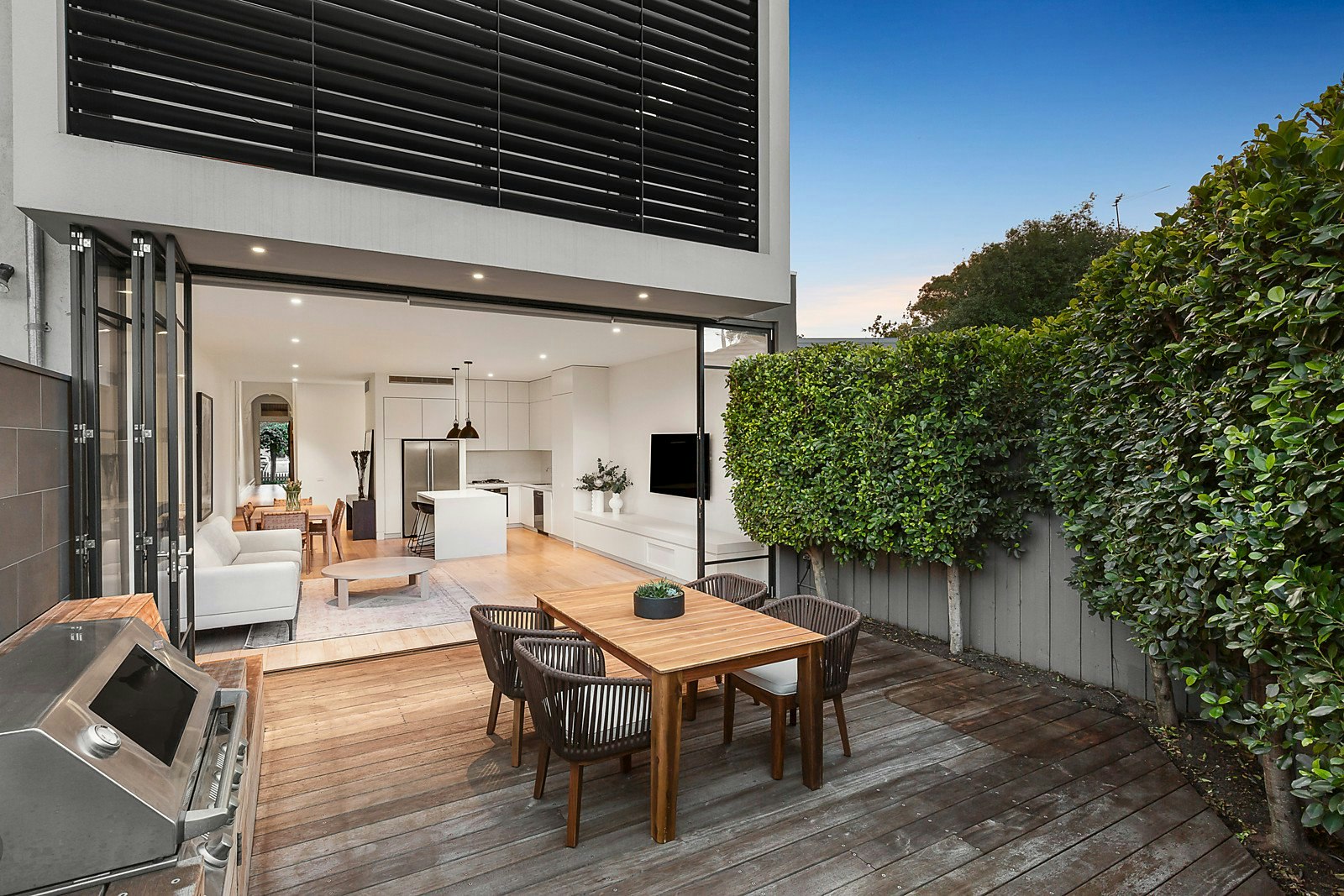 3 Barrett Street, Albert Park, VIC