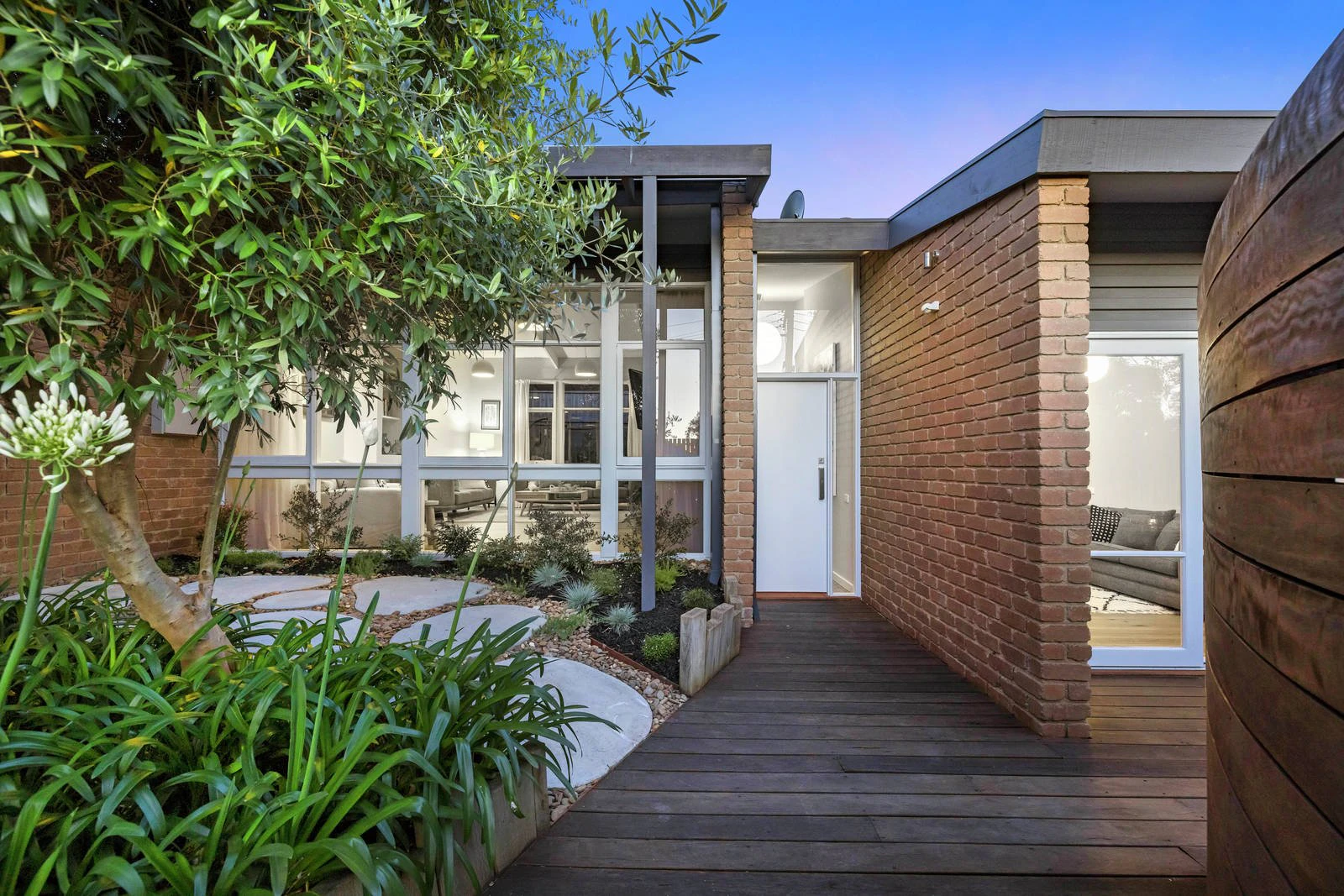 20 Shandon Street, Mornington, VIC