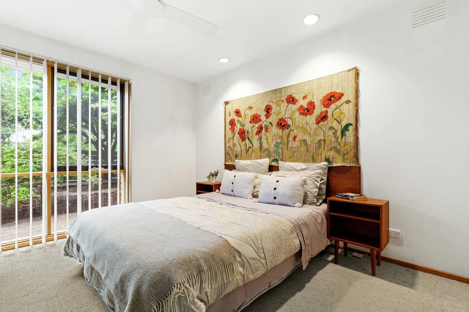 13 Teddington Road, Hampton, VIC