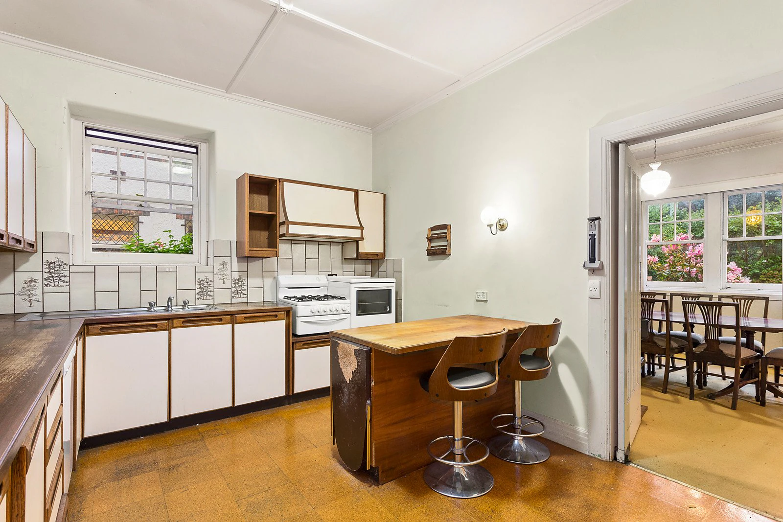 35 Talbot Crescent, Kooyong, VIC