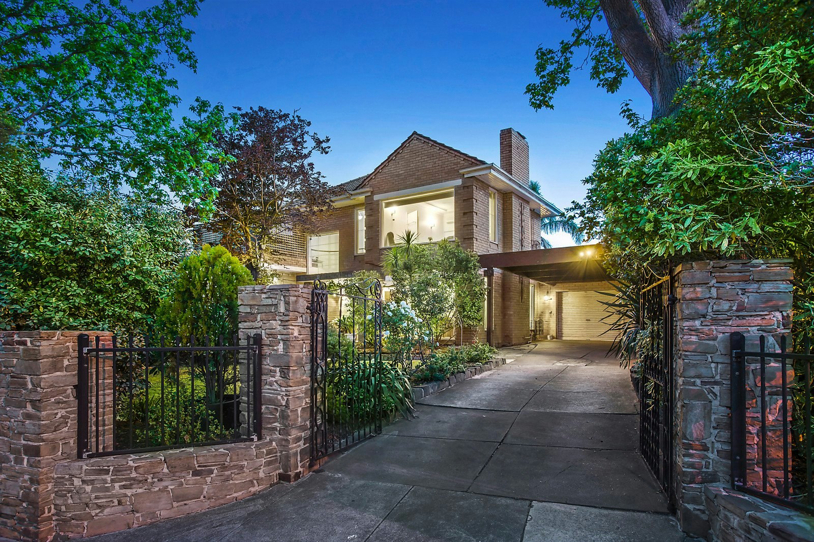 136 Centre Road, Brighton East, VIC