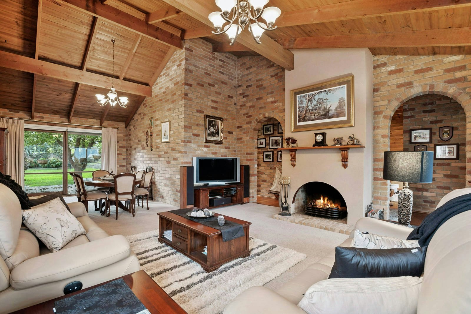 42 Moorooduc Highway, Frankston South, VIC