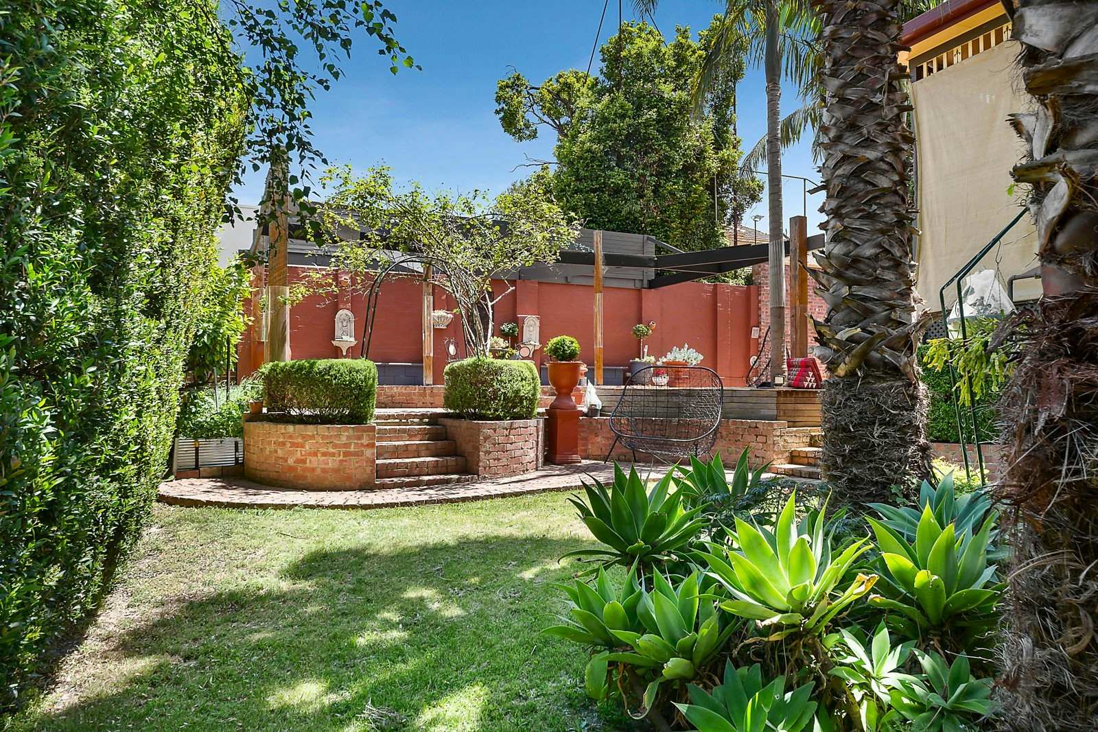 2 Pine Avenue, Camberwell, VIC