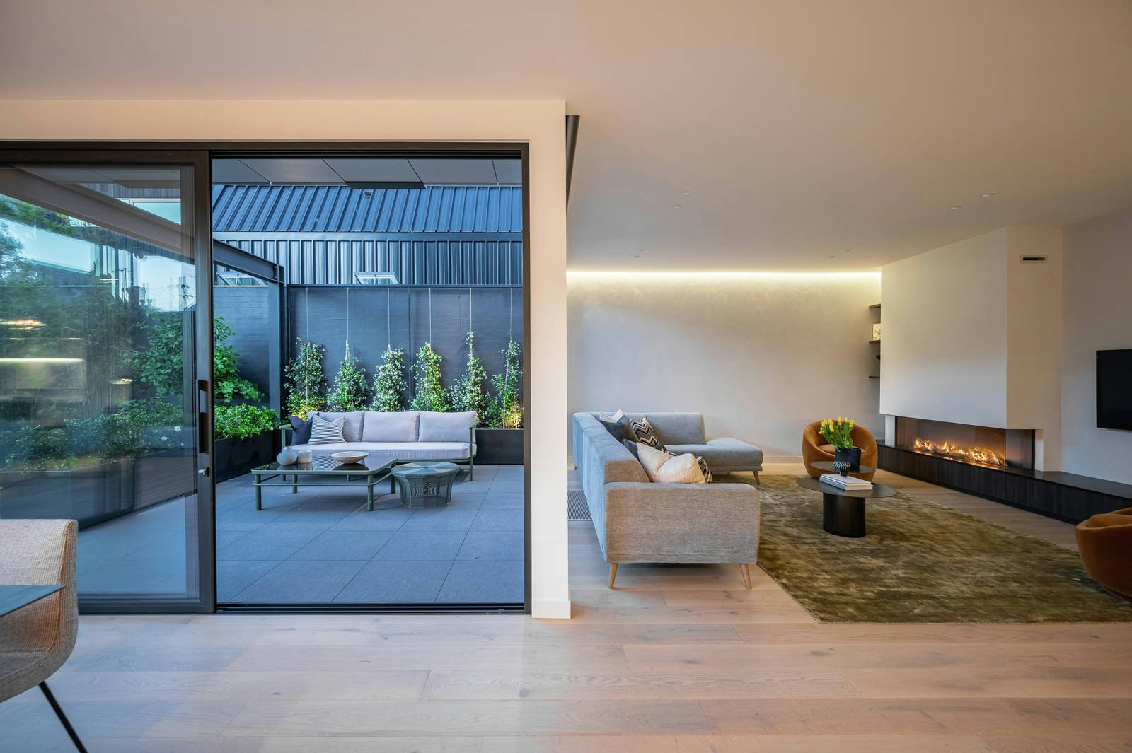 15 Chatsworth Road, Prahran, VIC