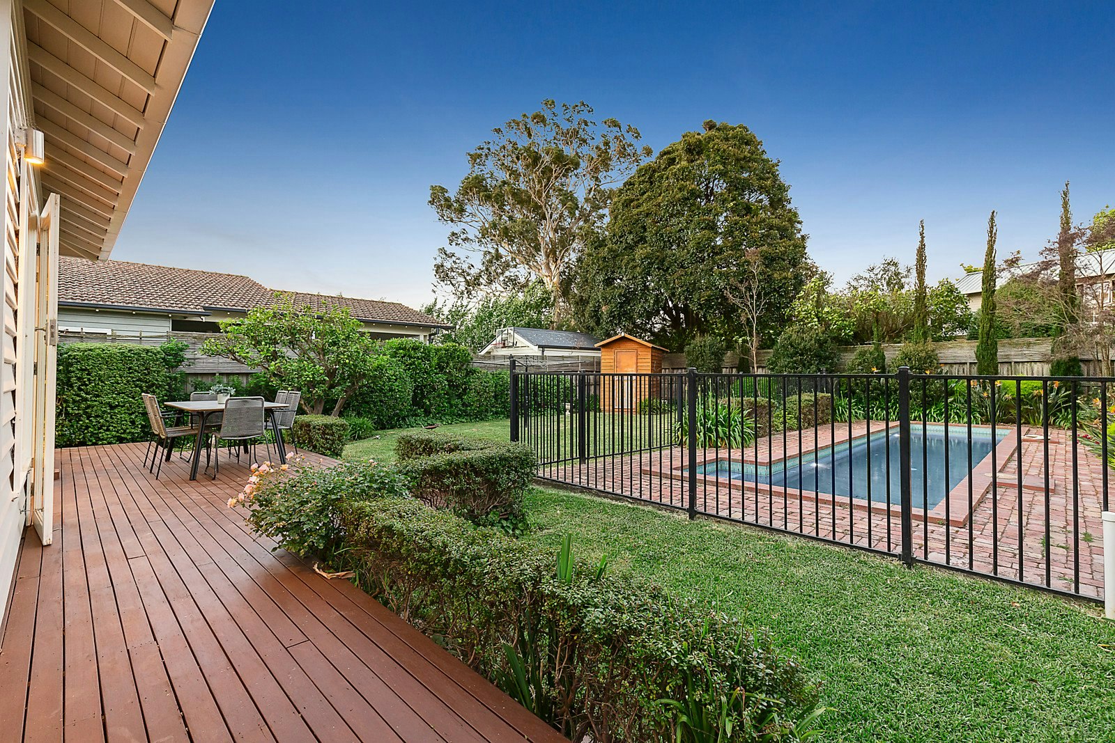 8 Avelin Street, Hampton, VIC