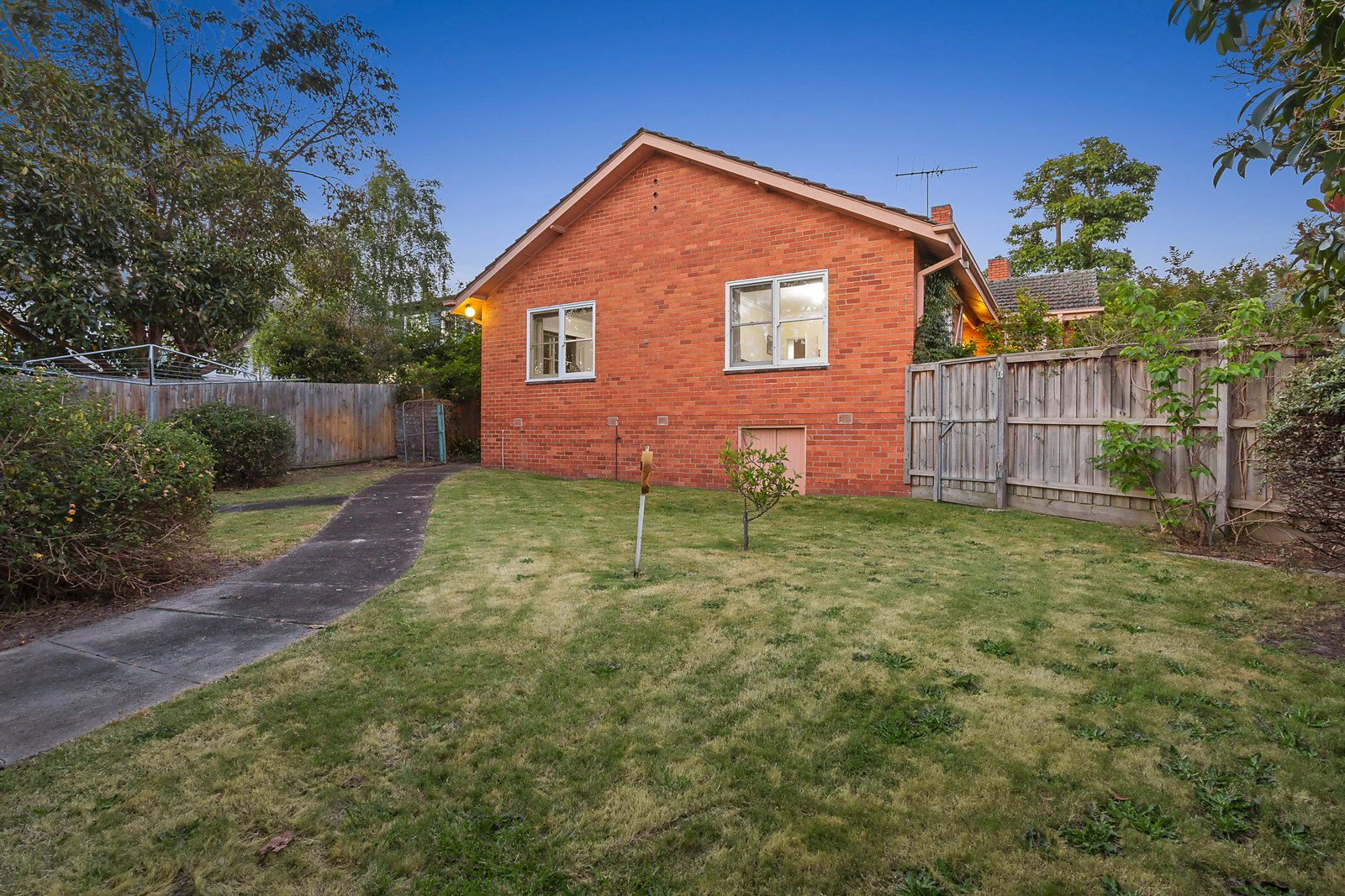14 Ventich Street, Glen Iris, VIC