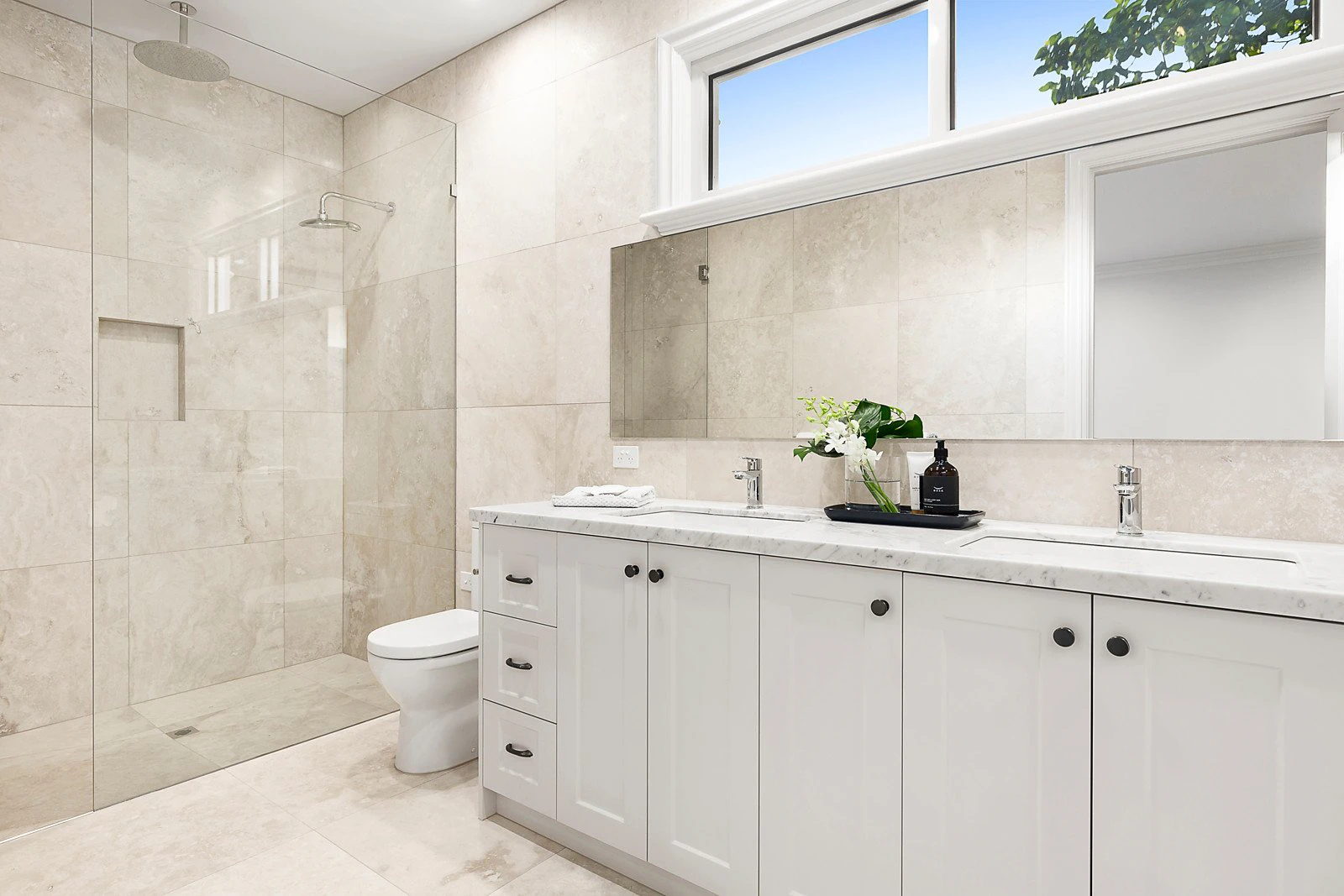 42B Essex Road, Surrey Hills, VIC
