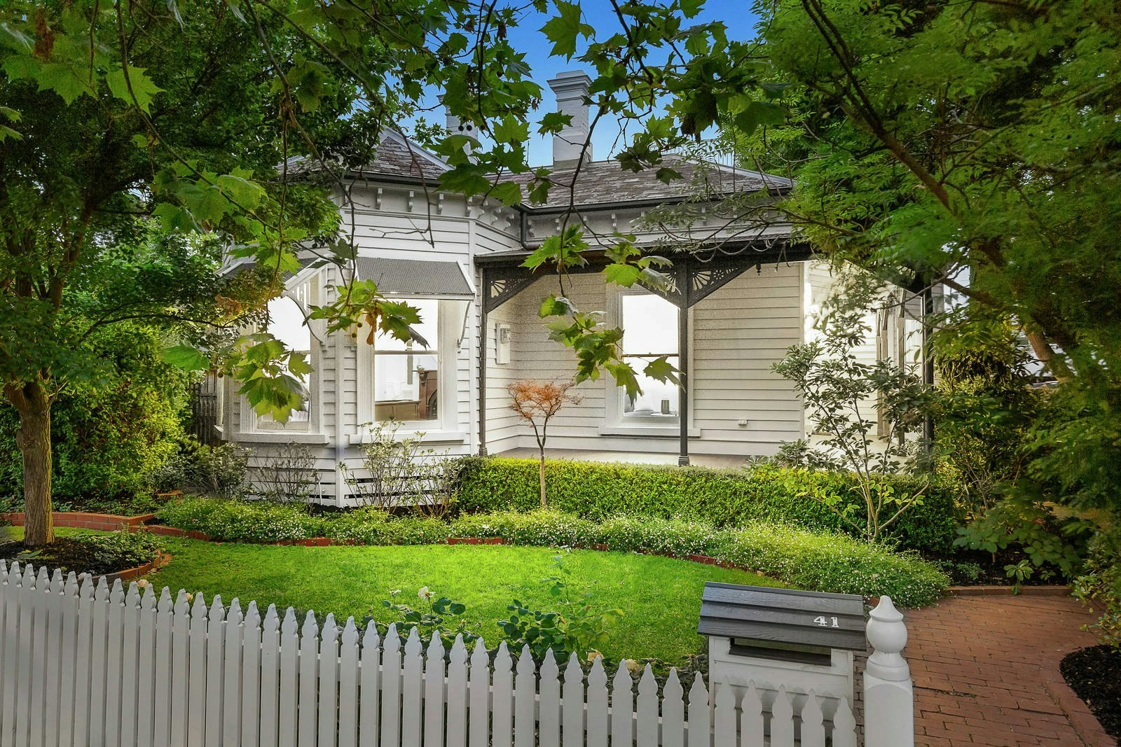 41 Suffolk Road, Surrey Hills, VIC