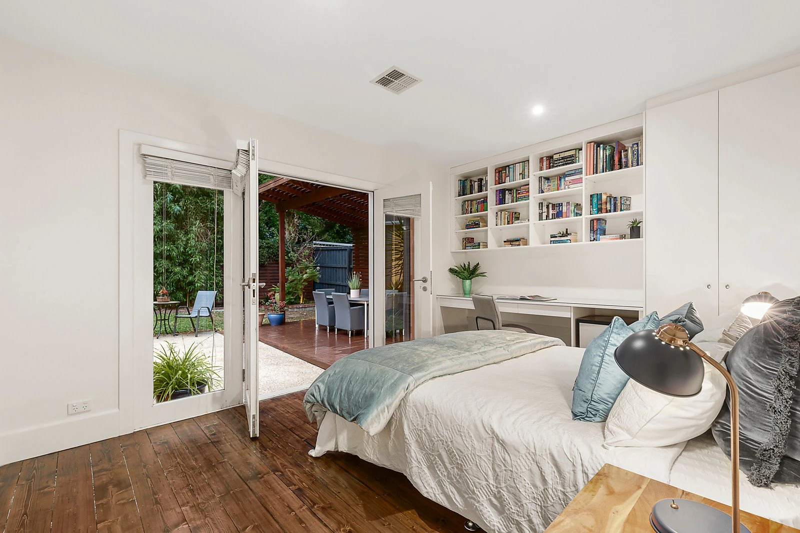 11 Cobden Street, Kew, VIC