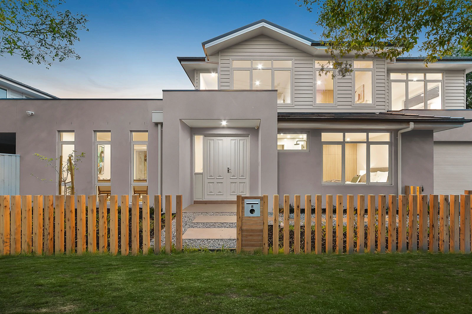 8 Howard Street, Malvern East, VIC