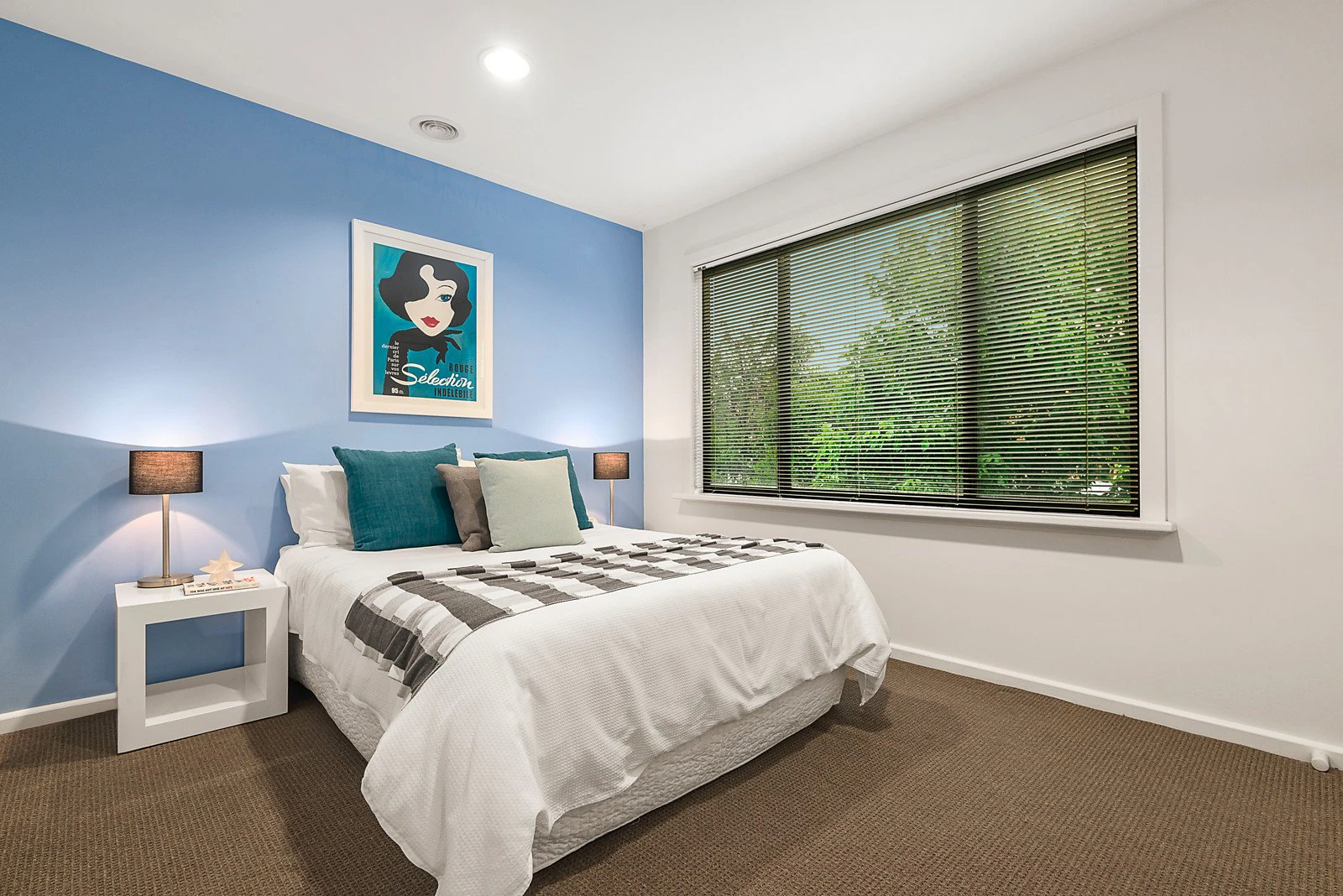 2/20 Tanner Avenue, Kew East, VIC