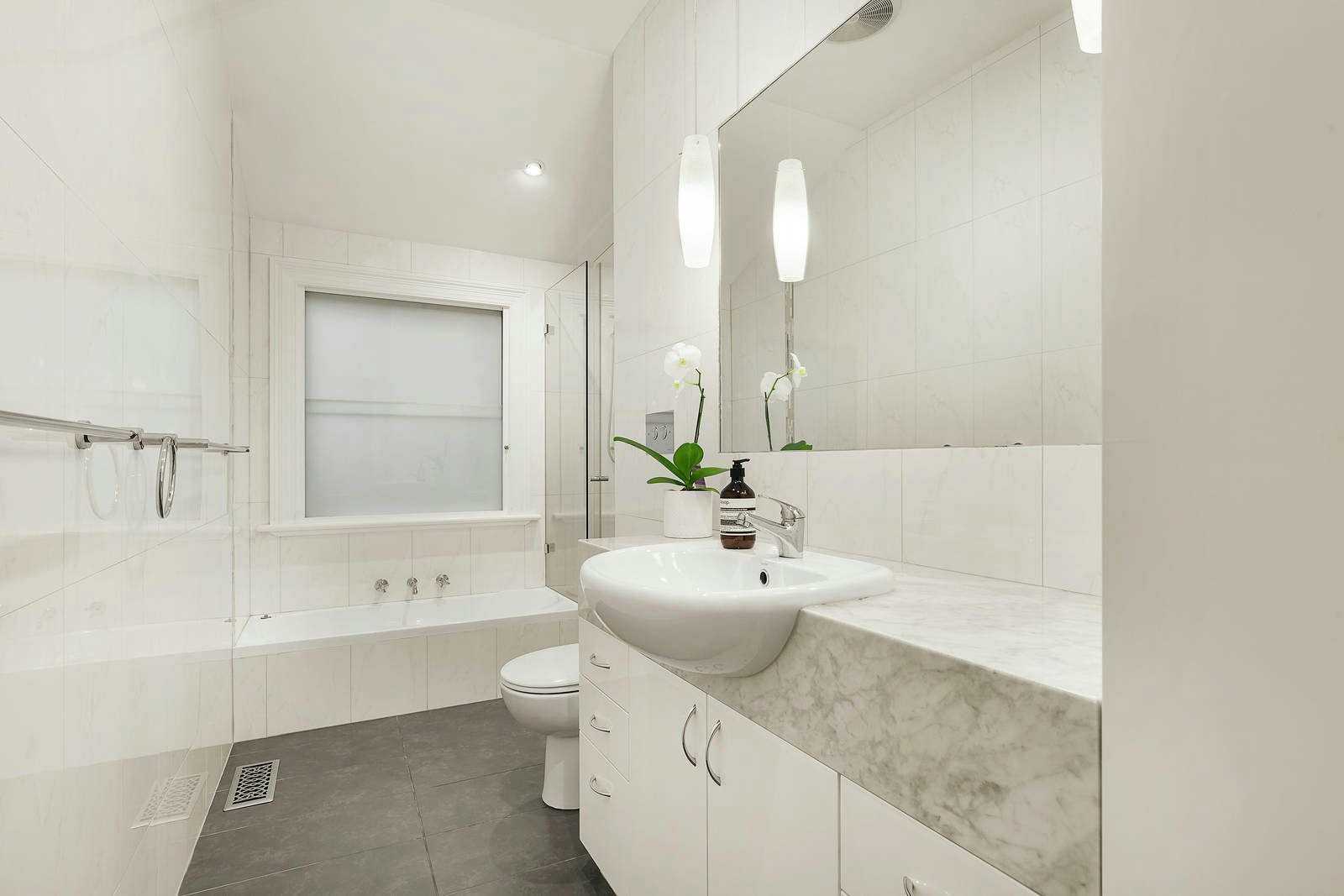 41 Suffolk Road, Surrey Hills, VIC