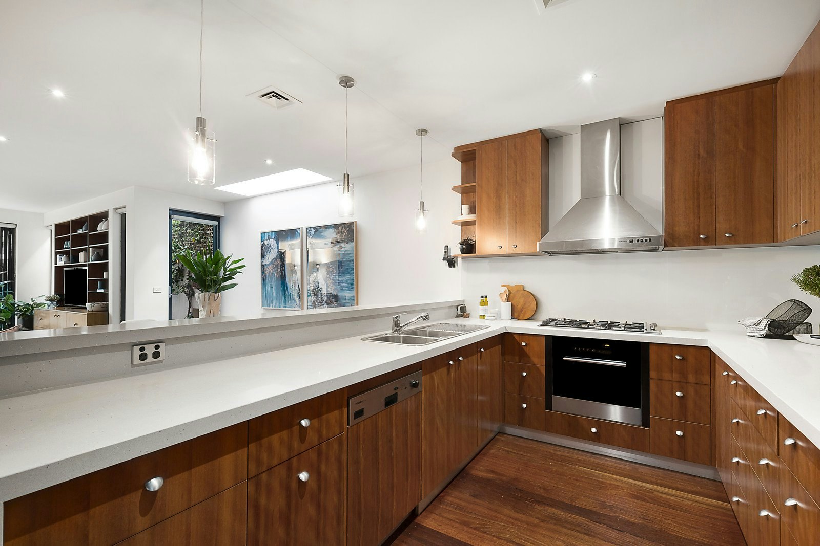 55 Victoria Avenue, Albert Park, VIC