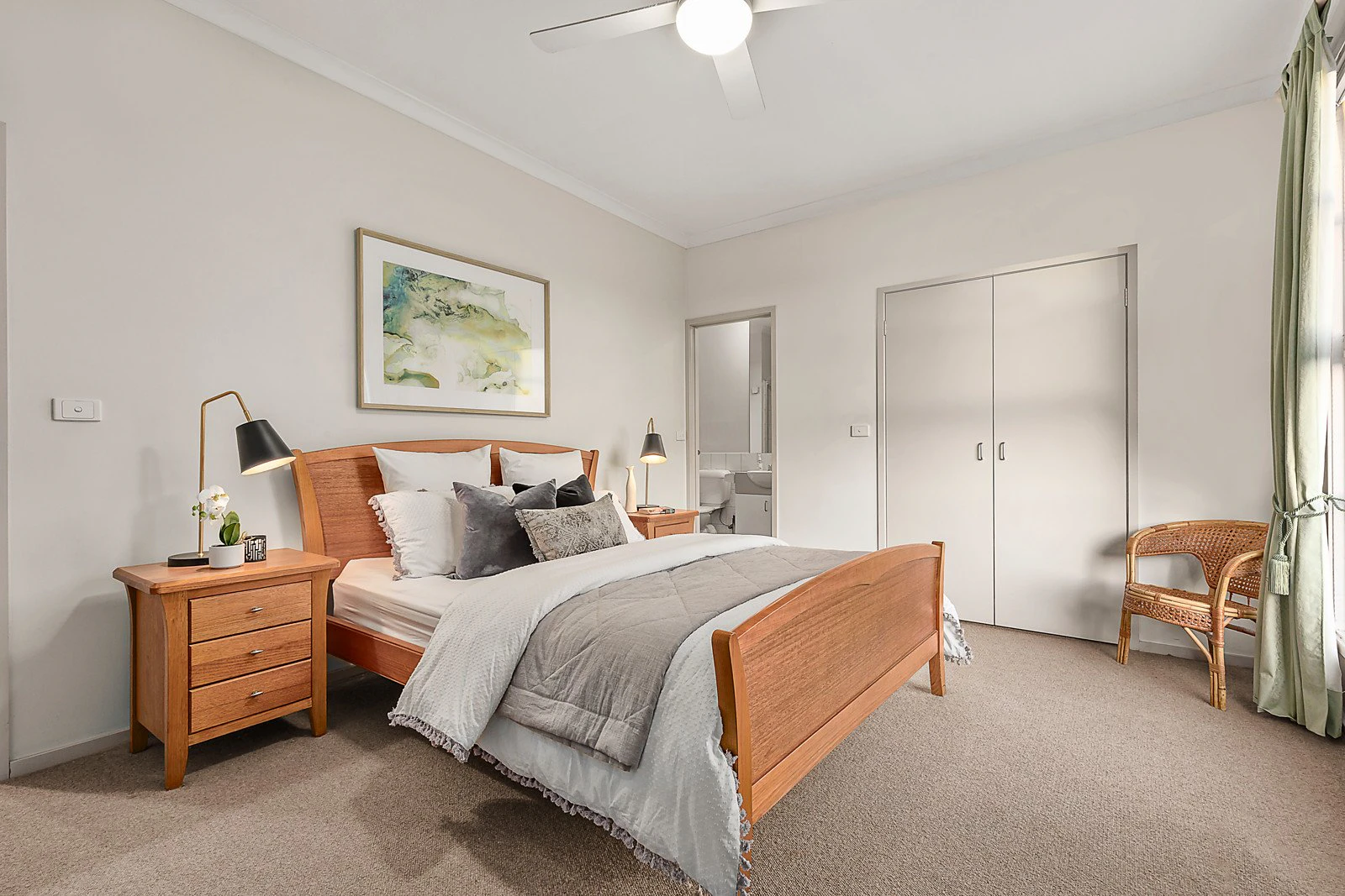 15 Parkview Crescent, Hampton East, VIC
