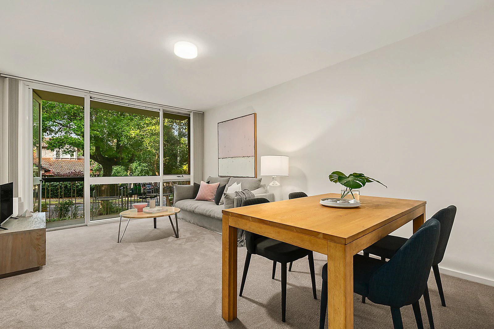 2/74 Paxton Street, Malvern East, VIC