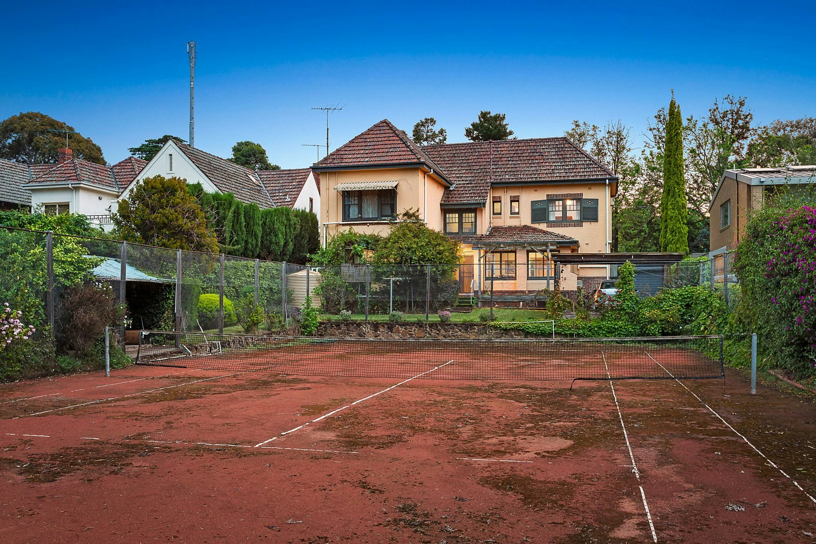 35 Talbot Crescent, Kooyong, VIC