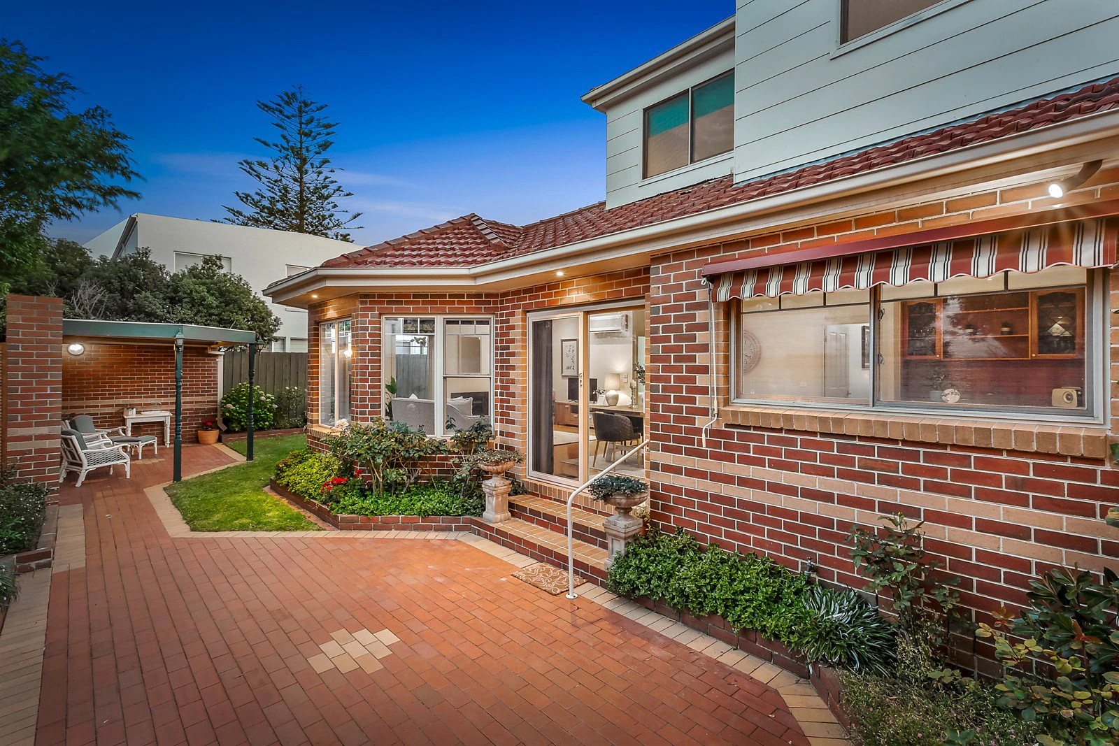 8 Sarah Street, Black Rock, VIC