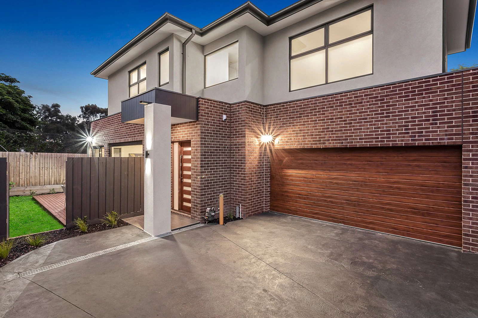 2/1088 Toorak Road, Camberwell, VIC