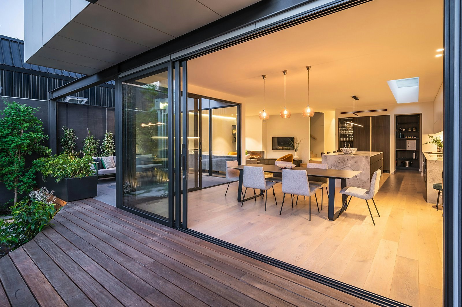 15 Chatsworth Road, Prahran, VIC