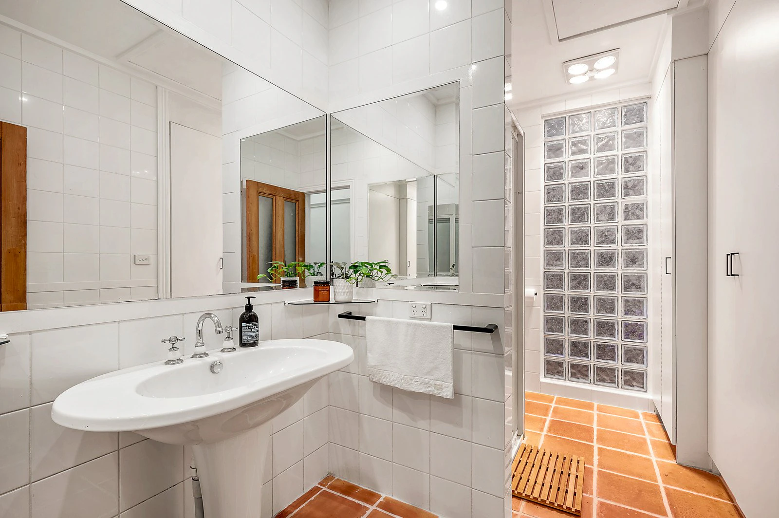 26 Park Road, Middle Park, VIC