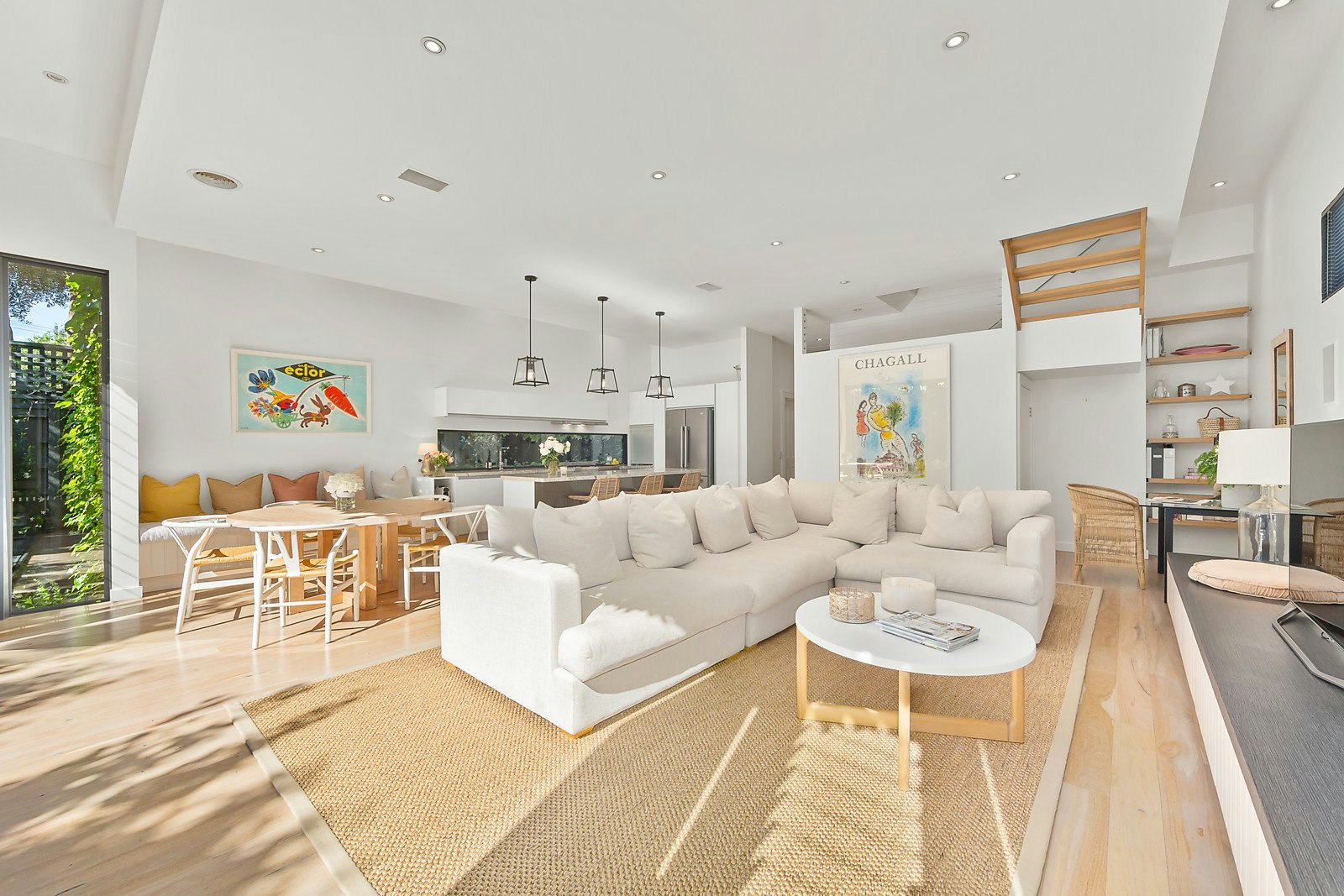 12 Ashleigh Road, Armadale, VIC