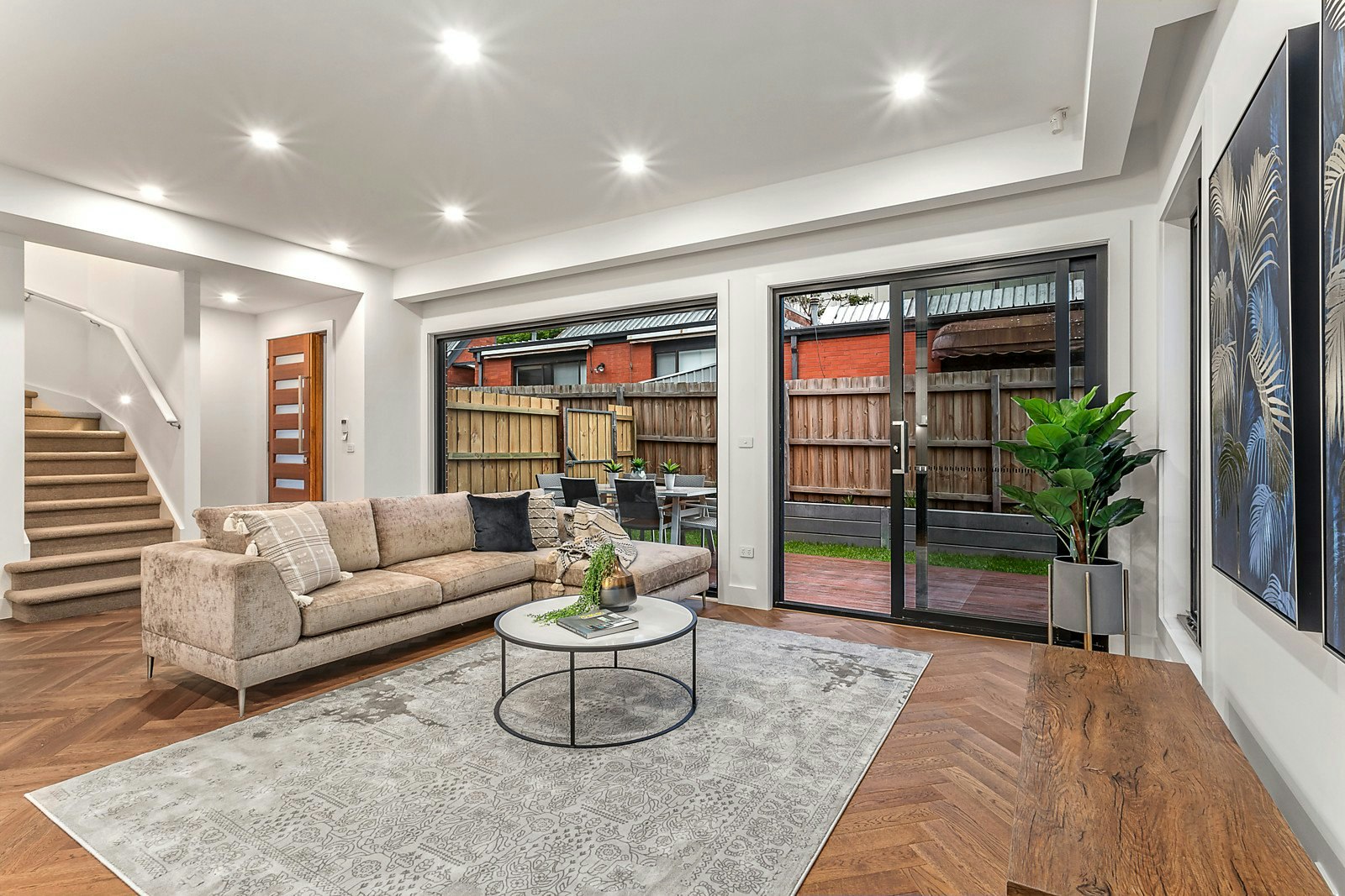 2/1088 Toorak Road, Camberwell, VIC