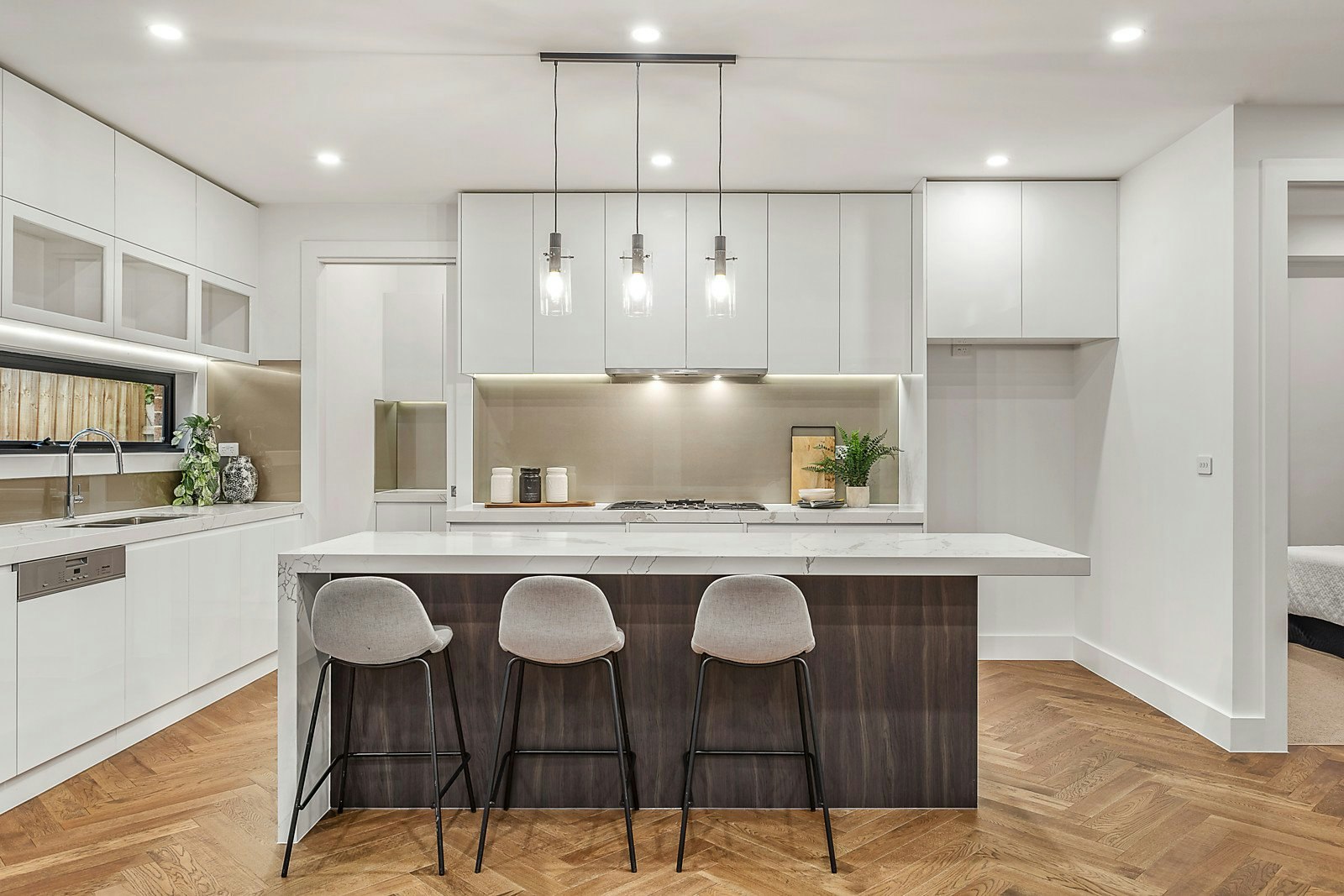 2/1088 Toorak Road, Camberwell, VIC