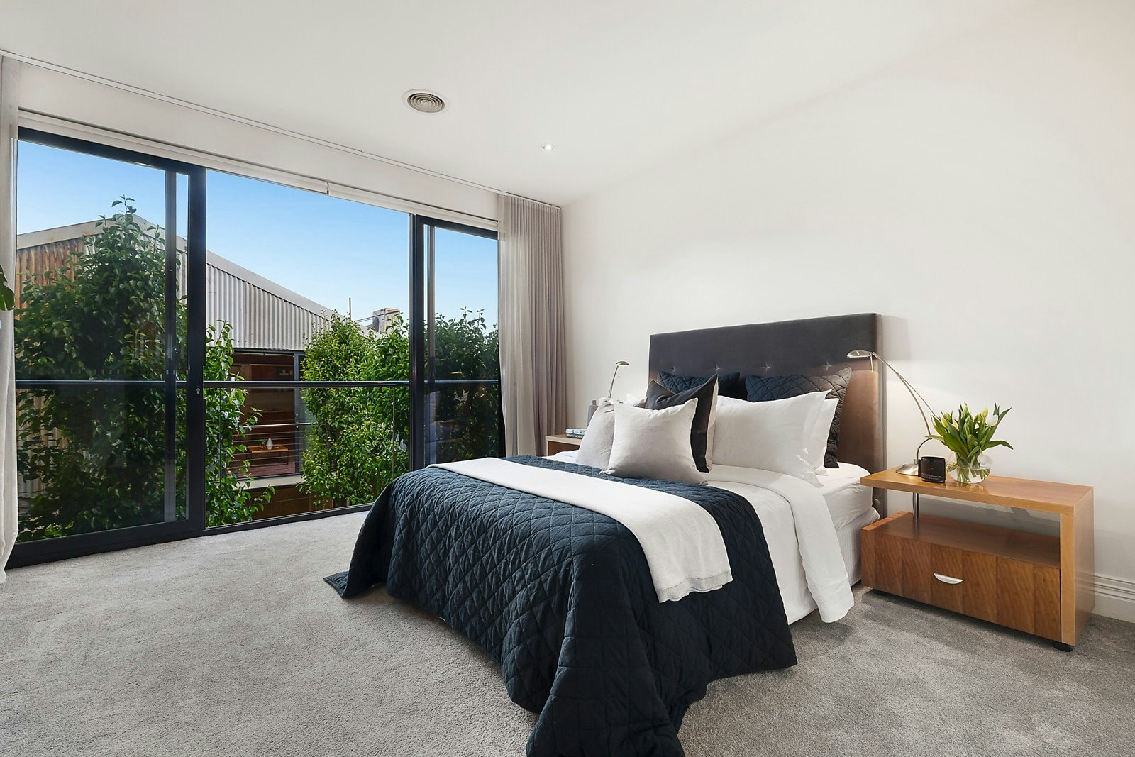 55 Victoria Avenue, Albert Park, VIC