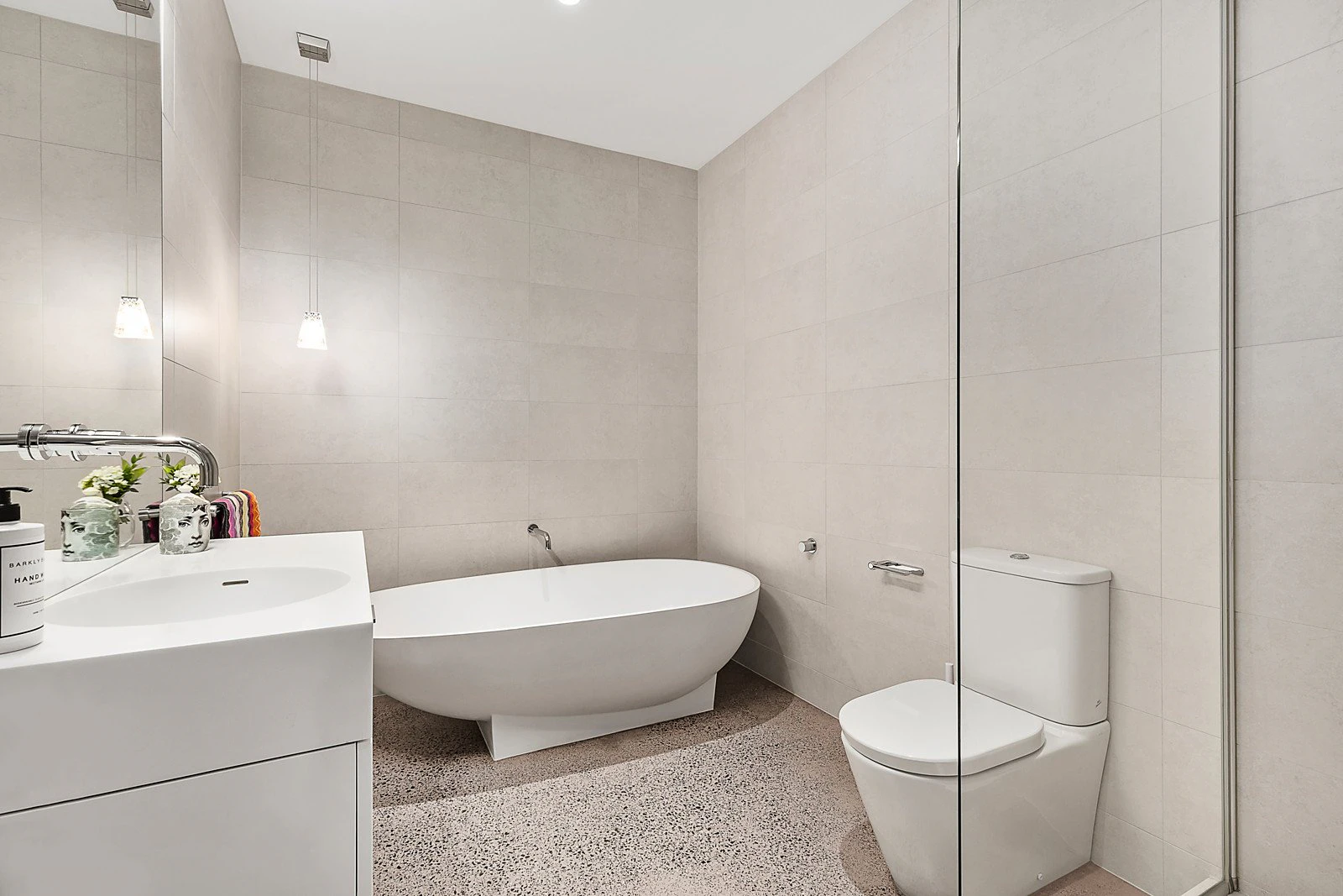 6 Allans Place, Richmond, VIC