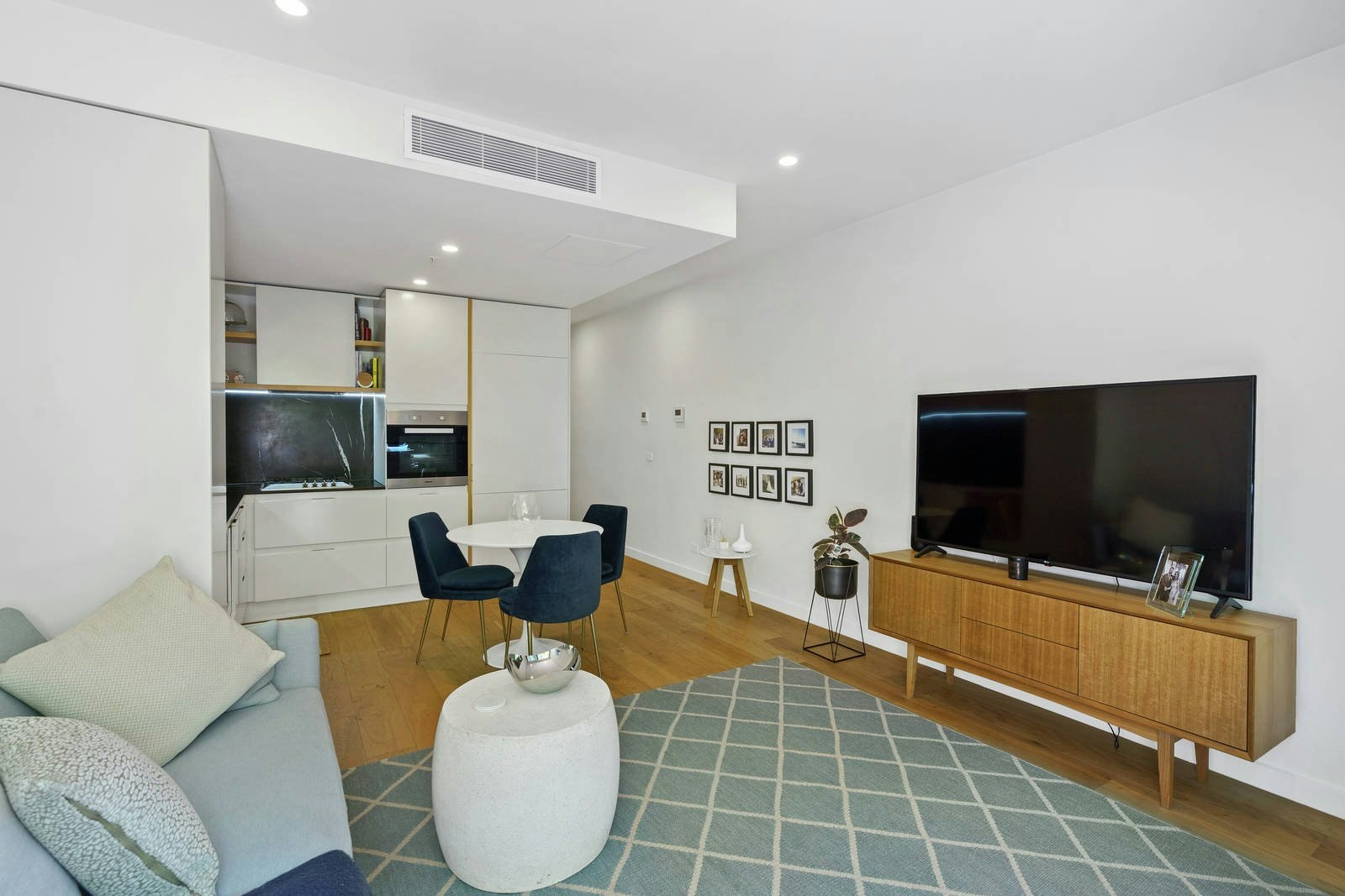 16/26 Warleigh Grove, Brighton, VIC