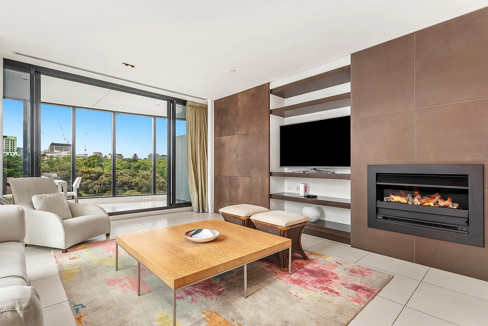 902/279 Wellington Parade South, East Melbourne, VIC