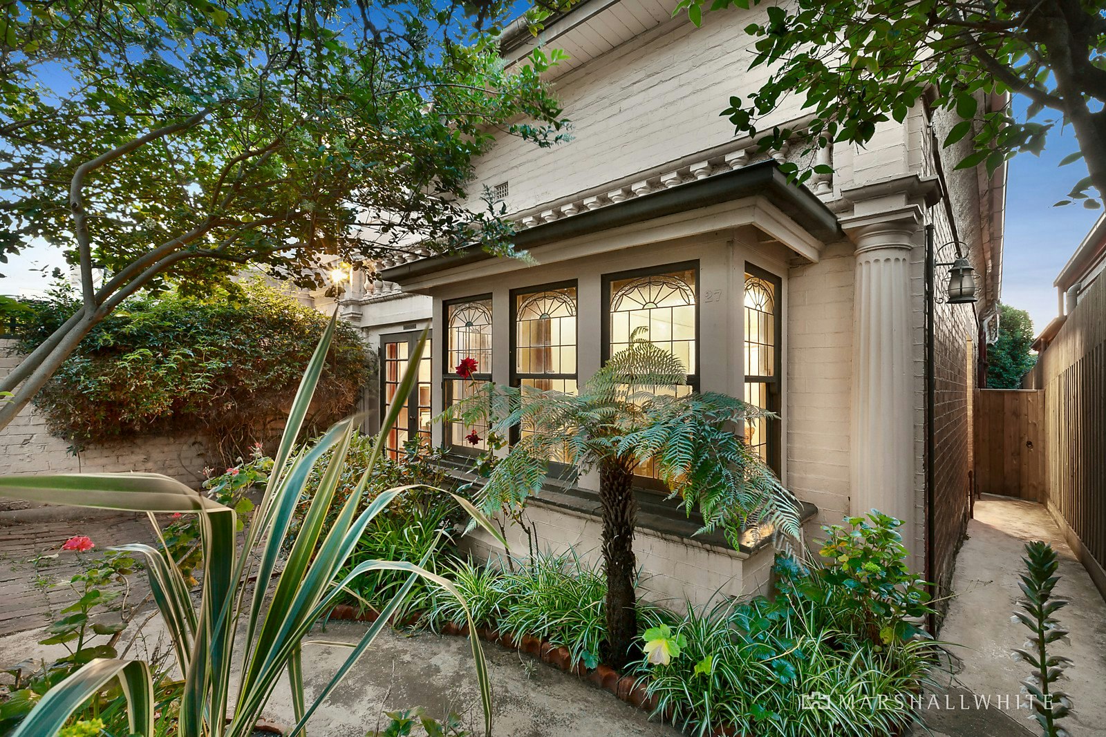 27 Mathoura Road, Toorak, VIC