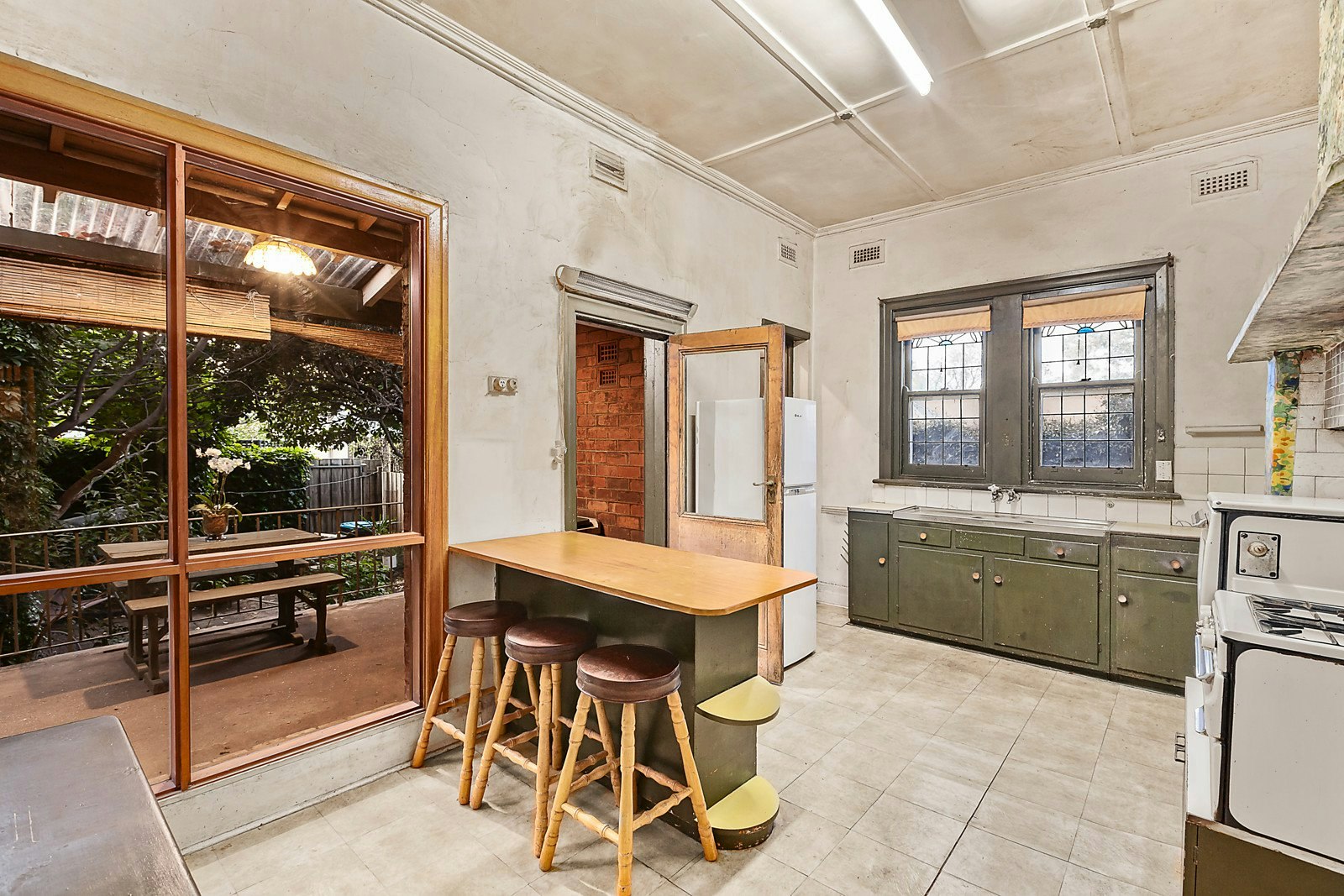 27 Mathoura Road, Toorak, VIC