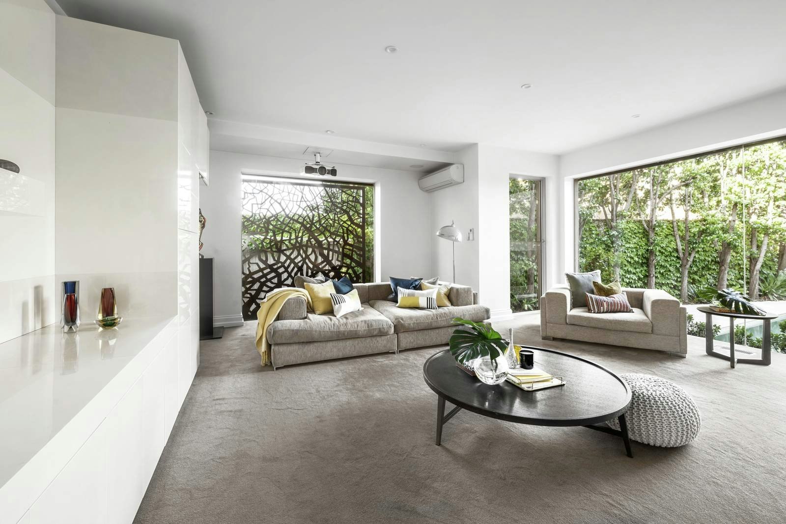 42 Verdant Avenue, Toorak, VIC