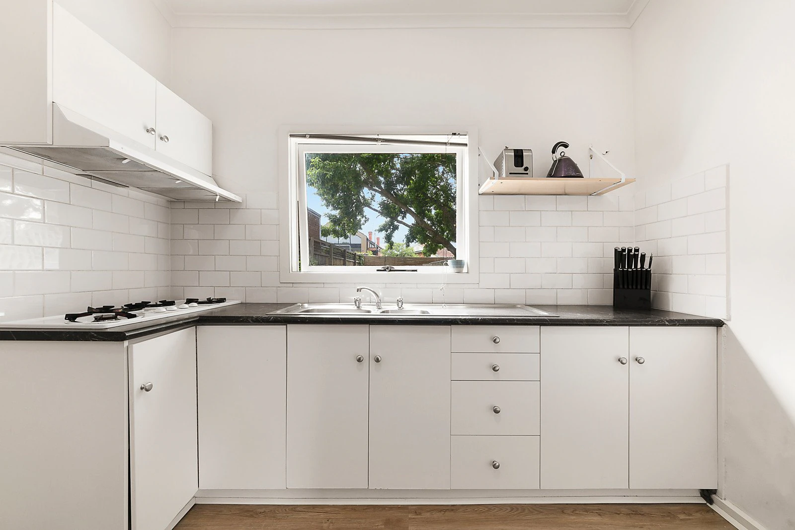 17 Leopold Street, Glen Iris, VIC
