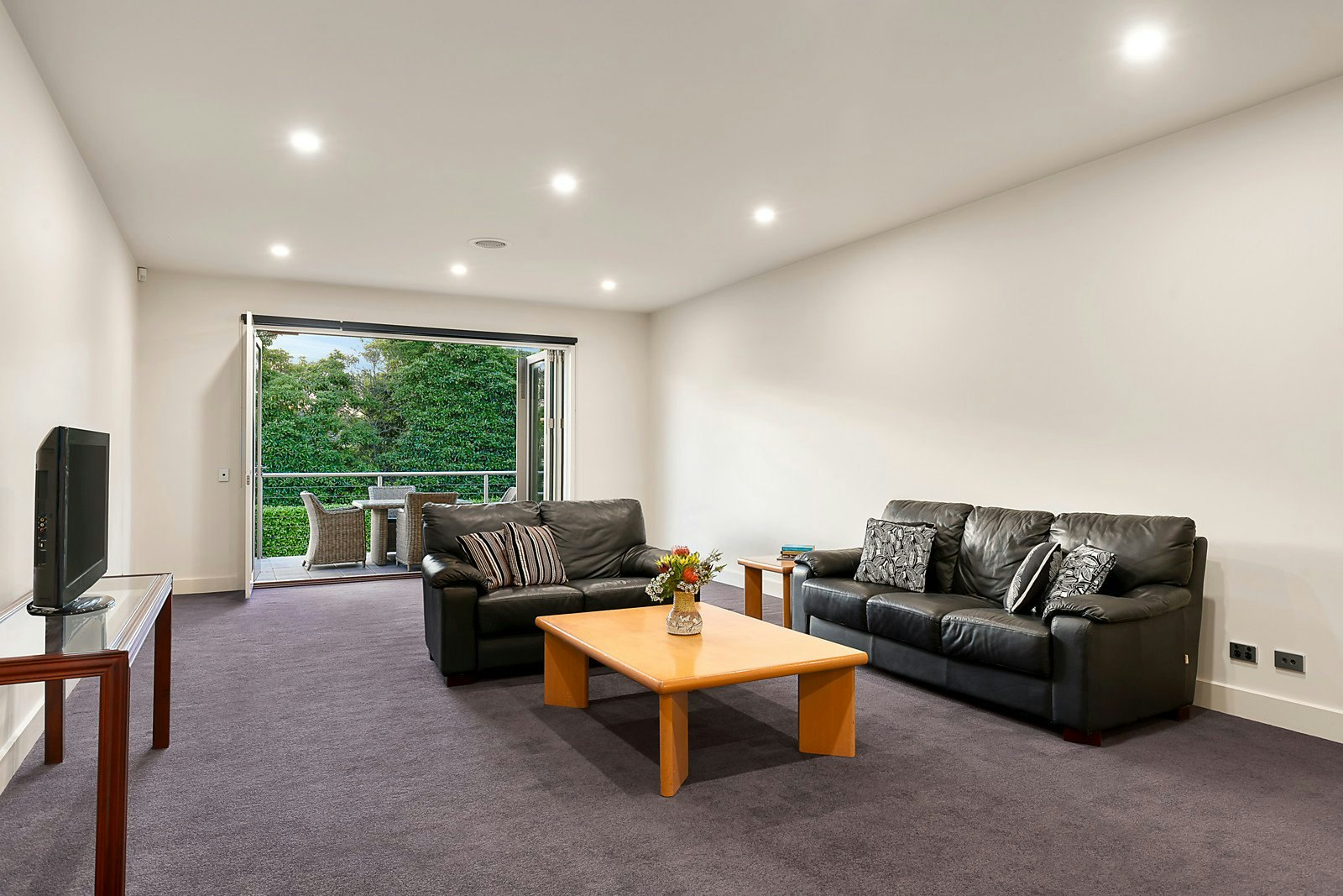 25 Fellows Street, Kew, VIC