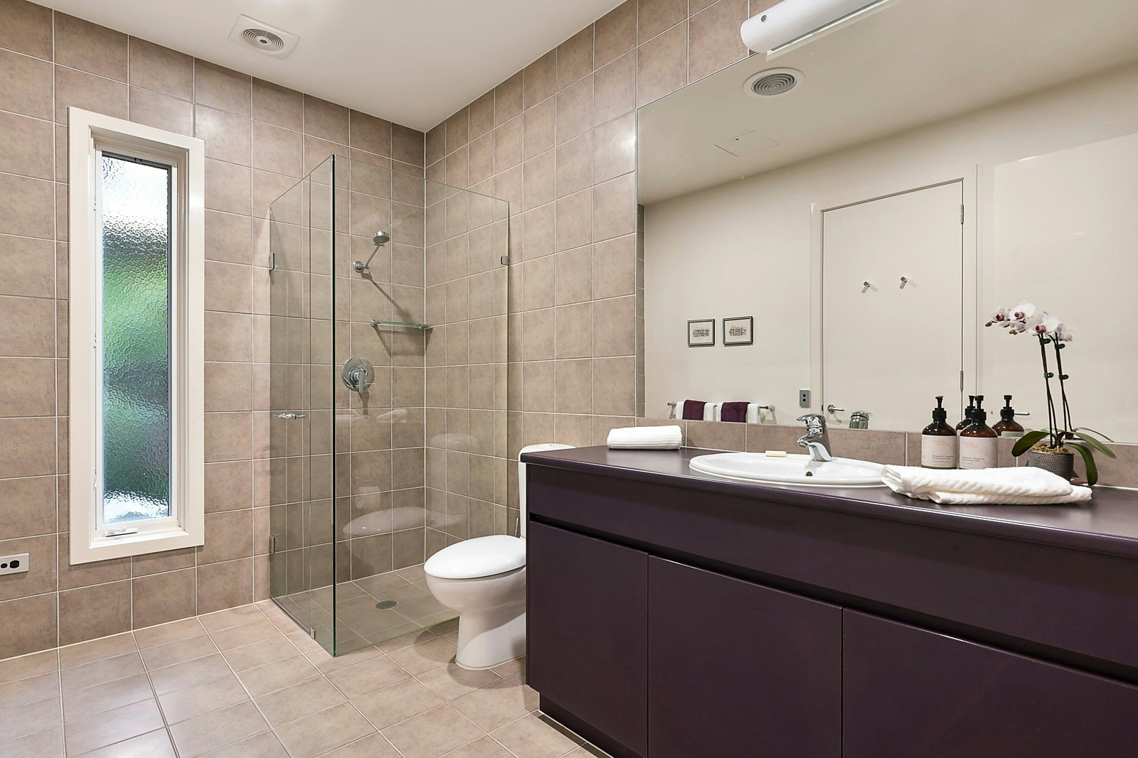 25 Fellows Street, Kew, VIC