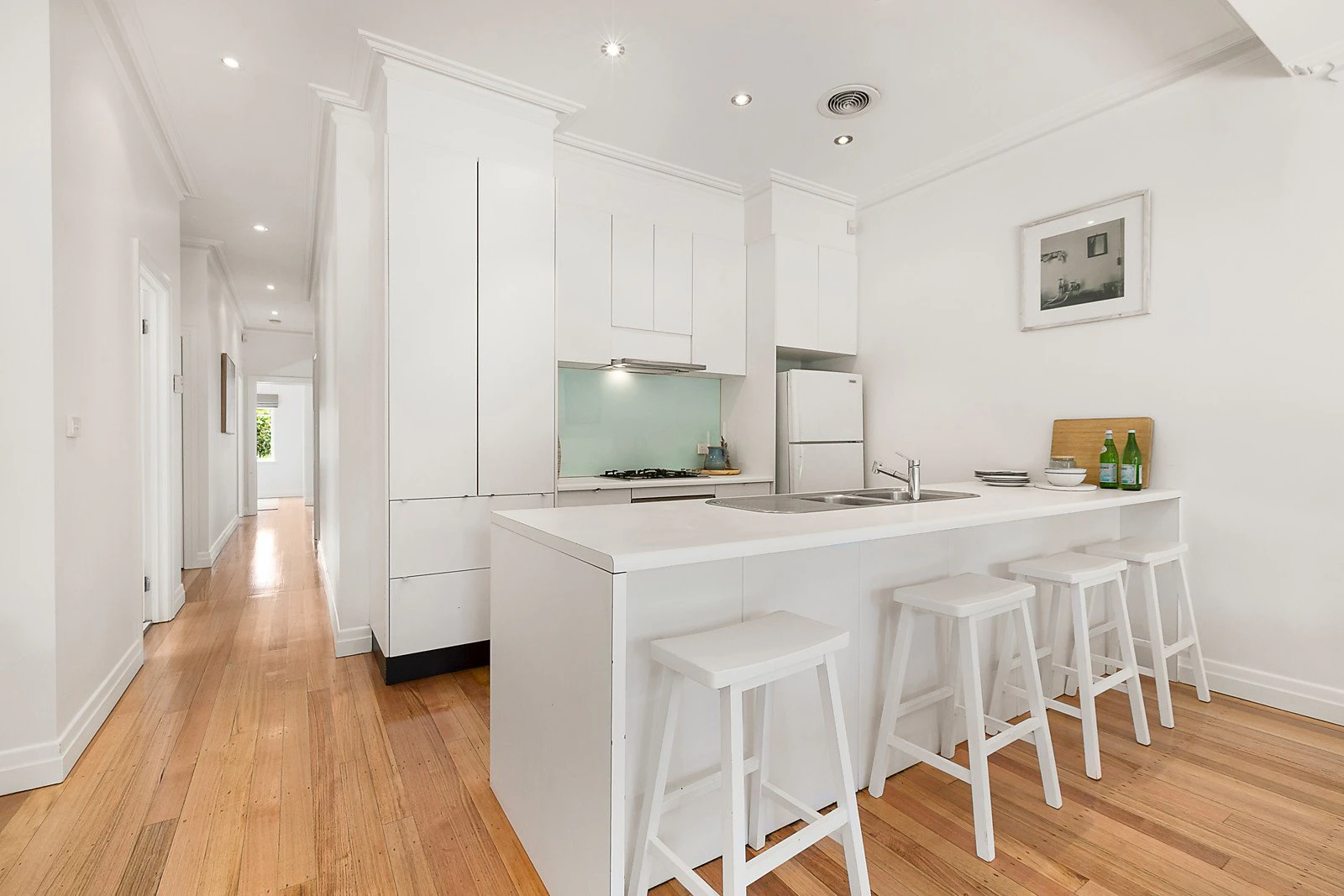 7 Woodlands Avenue, Kew East, VIC